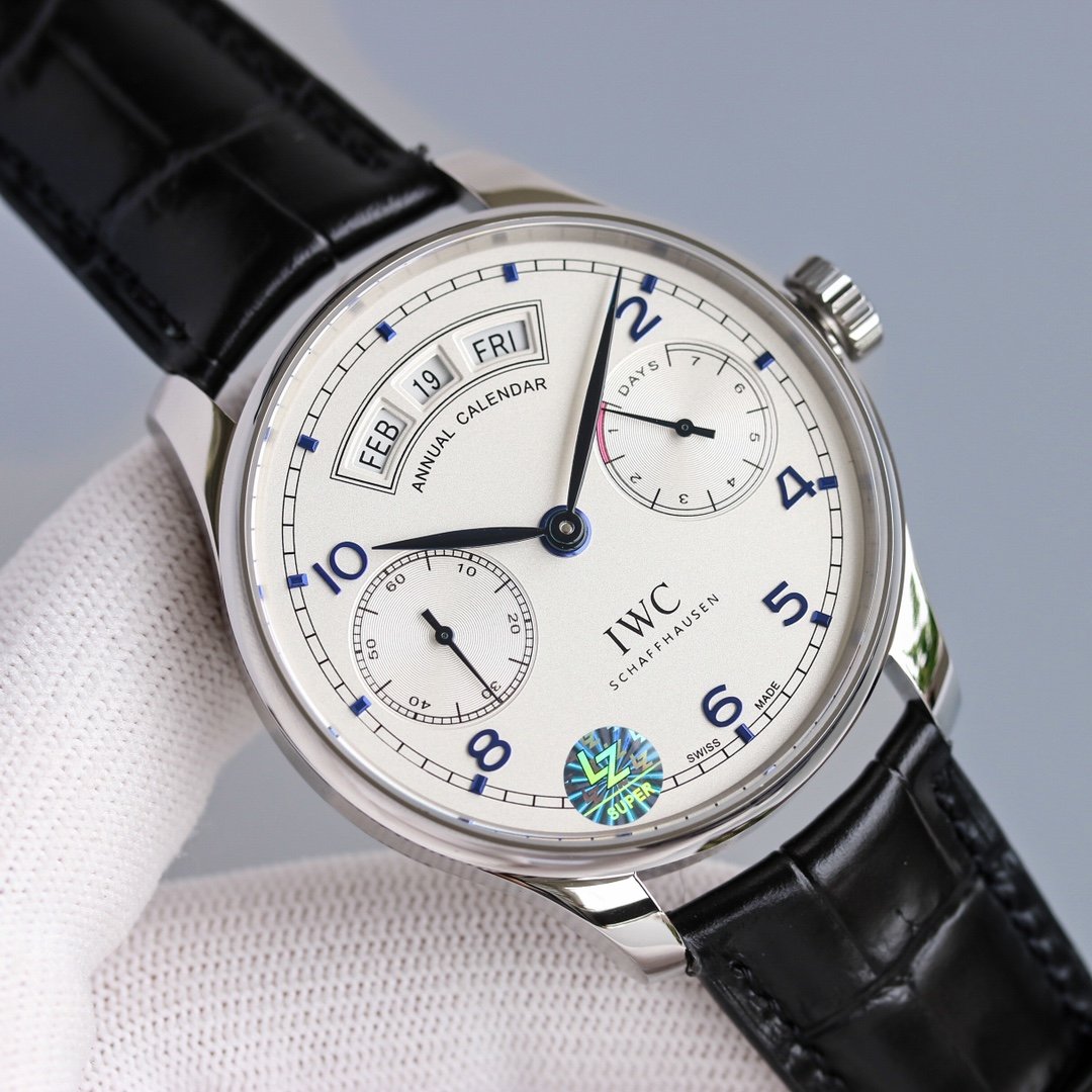 PORTUGUESE ANNUAL CALENDAR STEEL CASE LEATHER STRAP