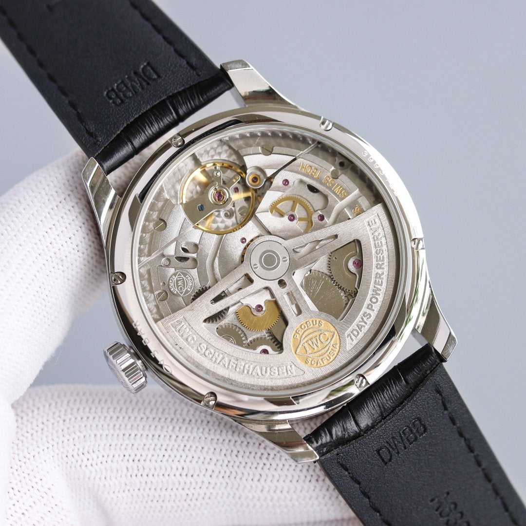 PORTUGUESE ANNUAL CALENDAR STEEL CASE LEATHER STRAP