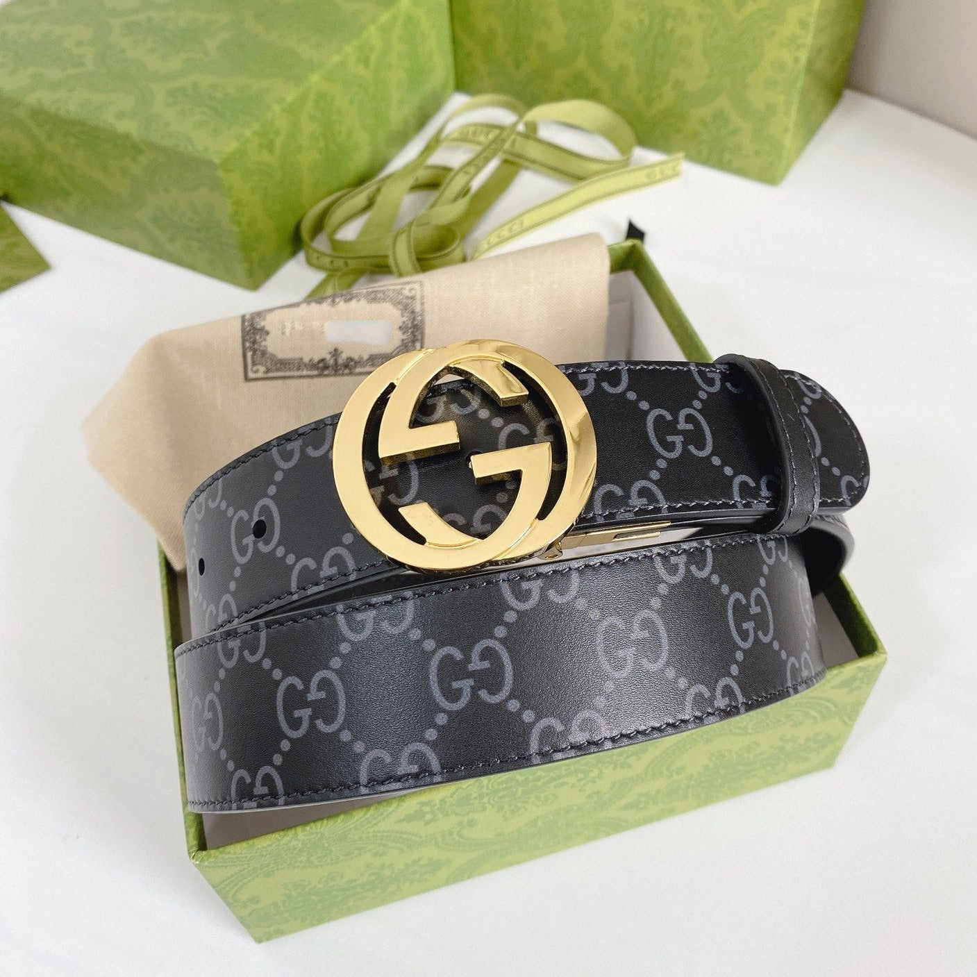 INTERLOCKING G GOLD BUCKLE 38MM BLACK LEAHTER MONOGRAM