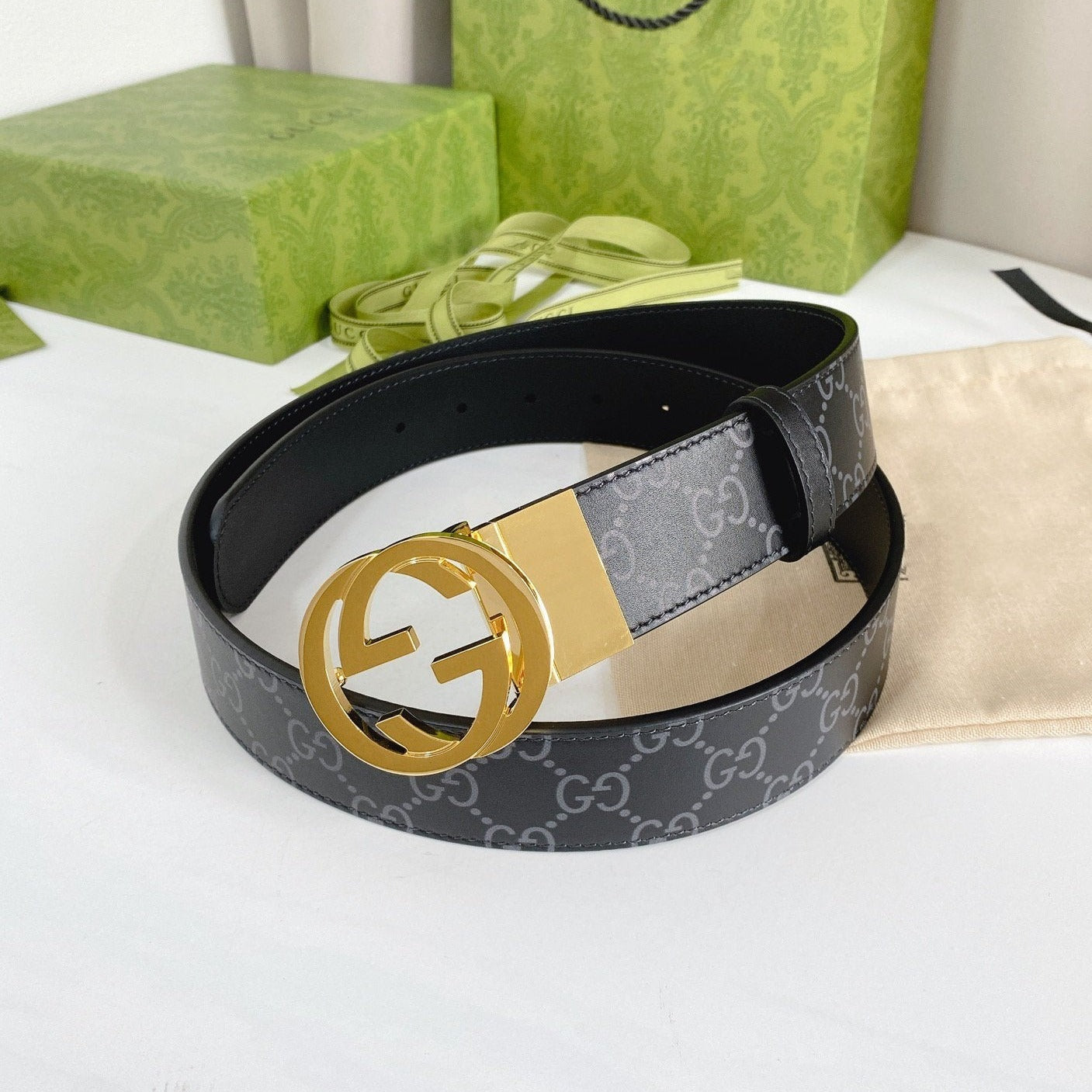 INTERLOCKING G GOLD BUCKLE 38MM BLACK LEAHTER MONOGRAM