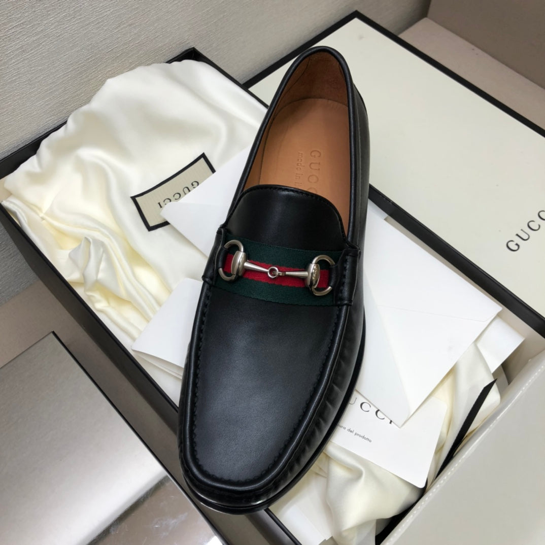 GG Men's Horsebit Loafer Black Calfskin 525092