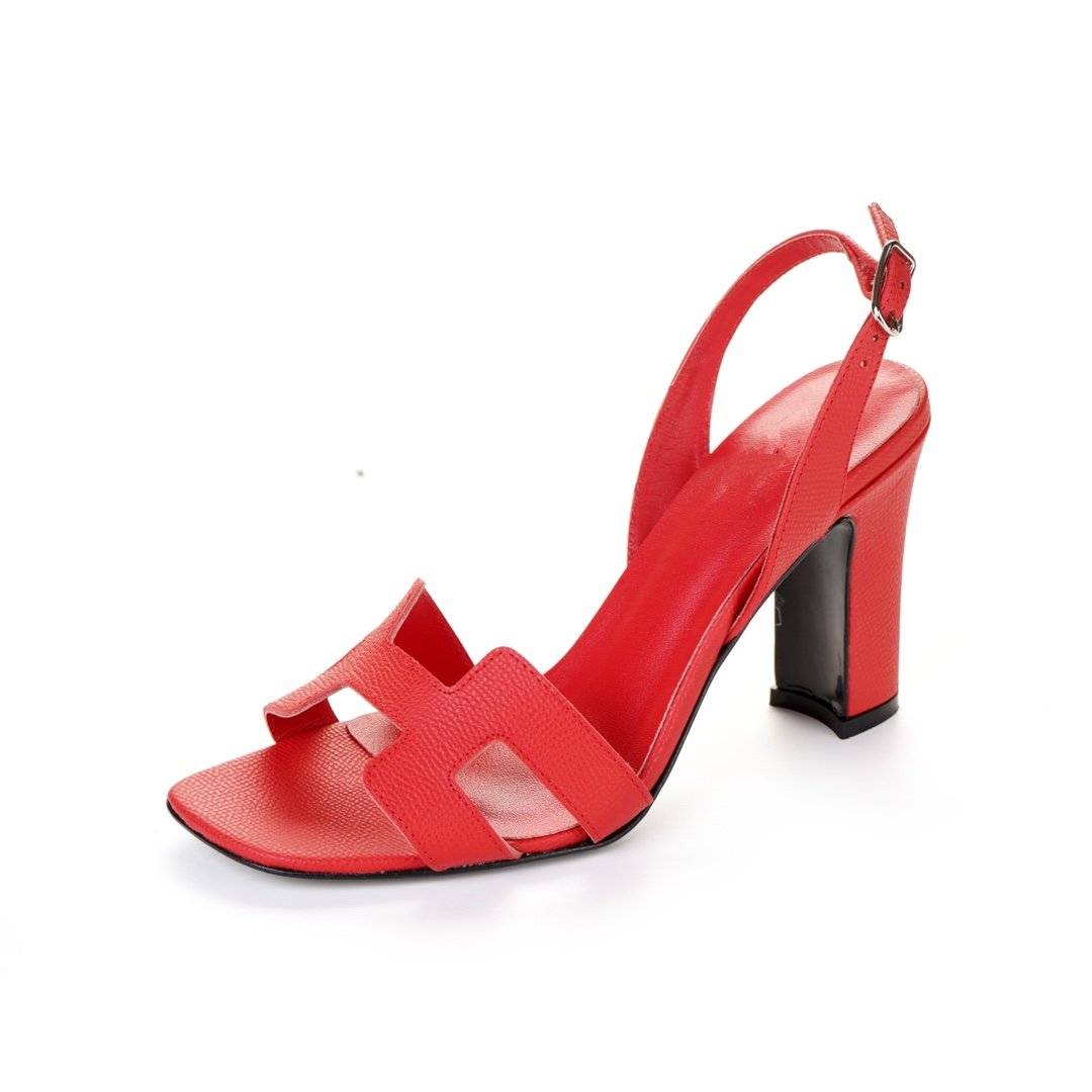 HM Slingbacks & Pumps