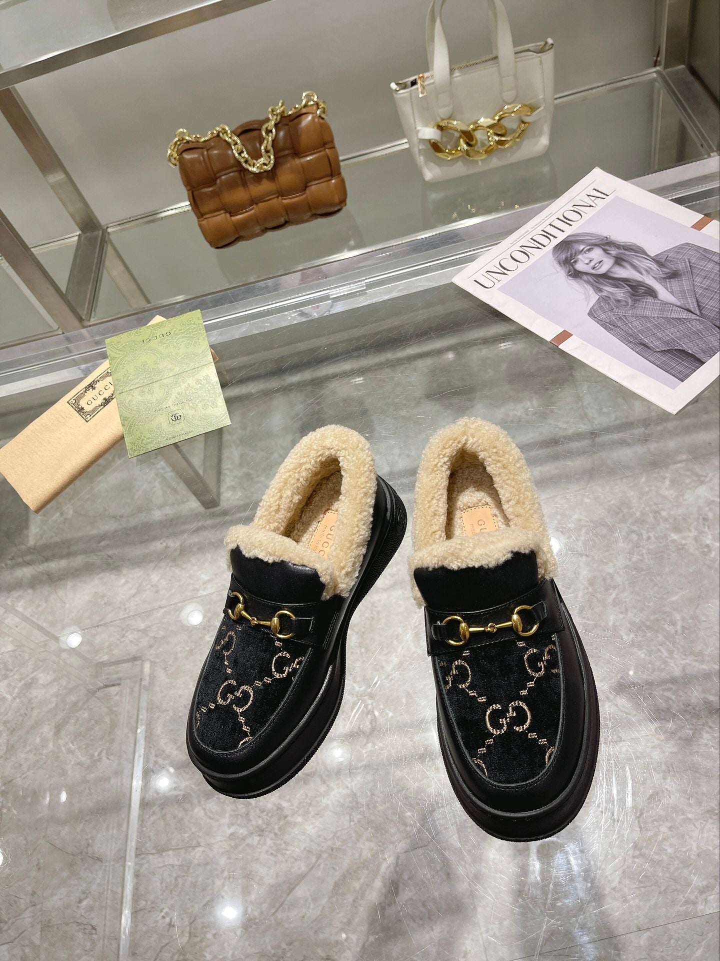 GG Snow Boots Black  Calfskin Suede Wool 576251