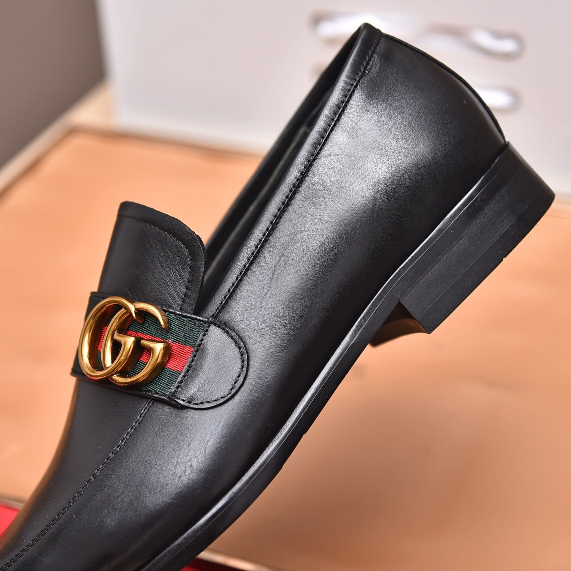 GG Men's Loafer Black Cowhide 522705
