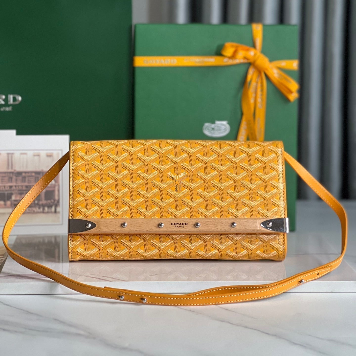 Goya Clutches