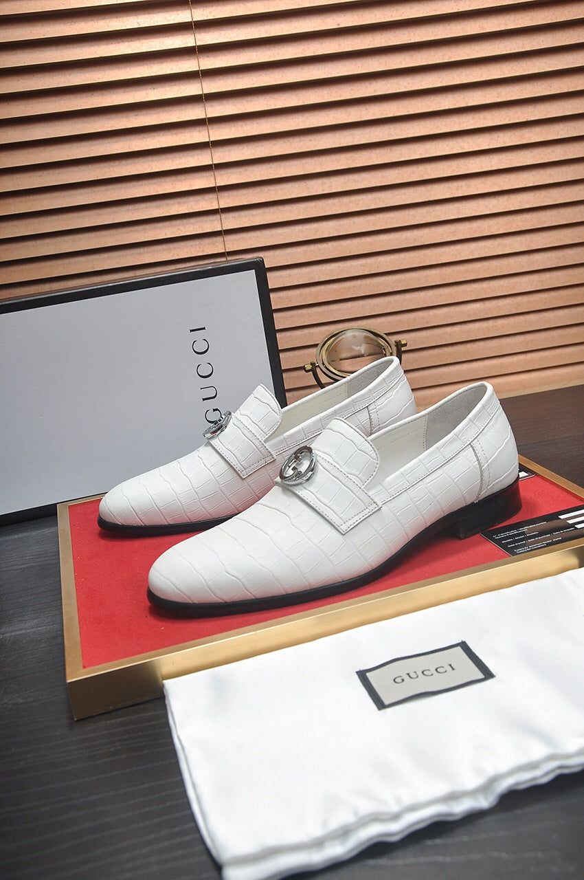 GG Men's Loafer White GG Silver Cowhide 552797