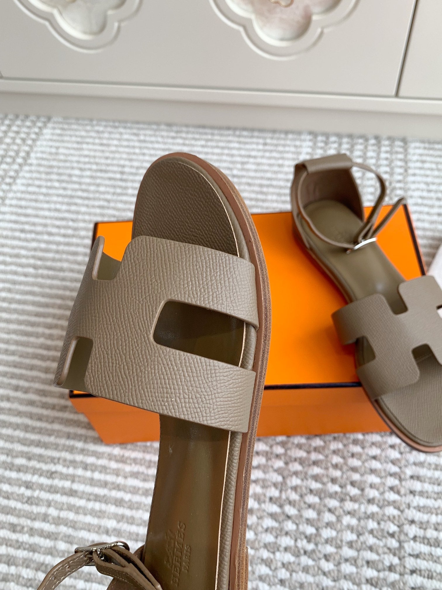 HM 25 Santorini Etoupe Epsom Leather Calfskin