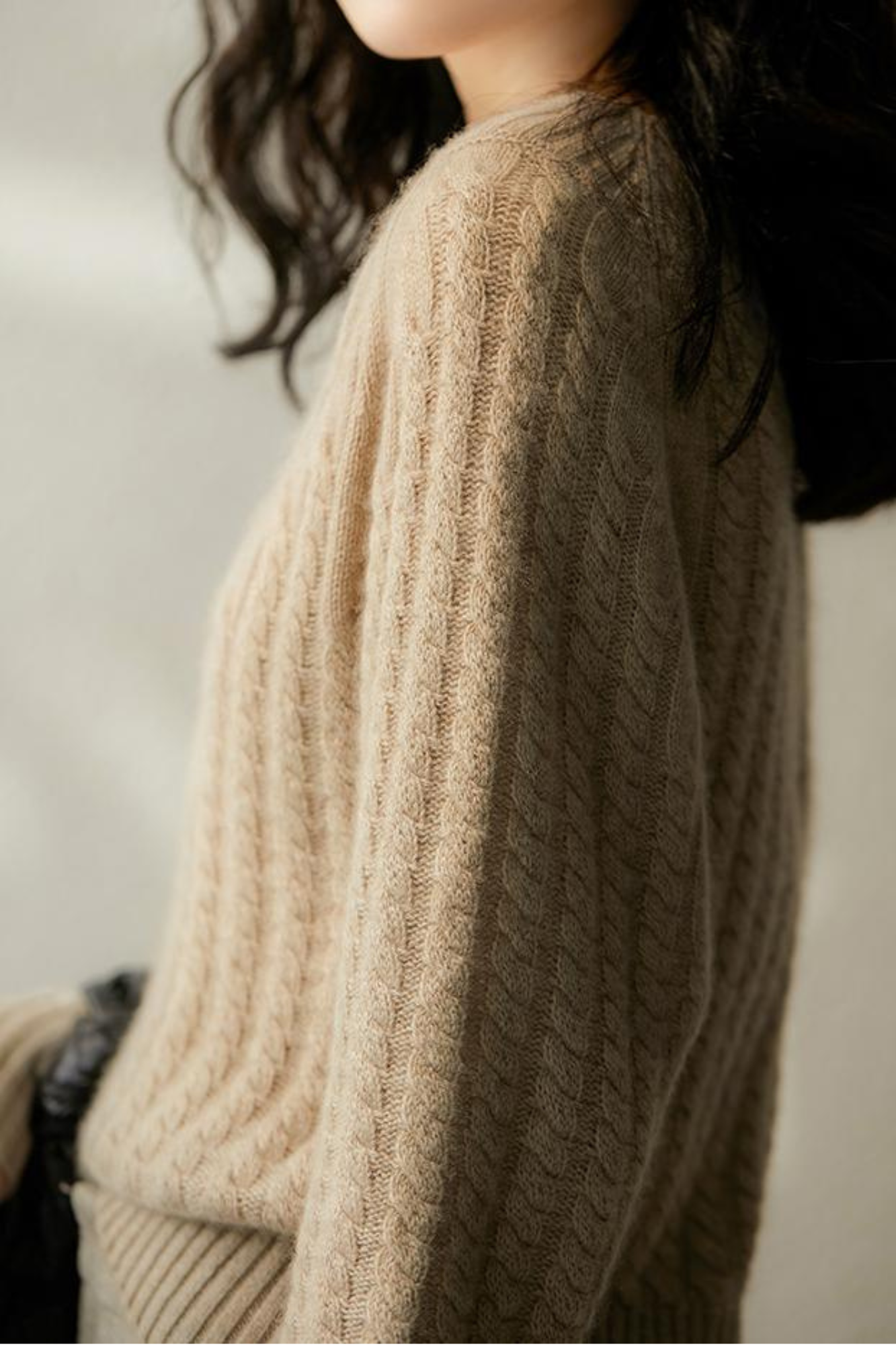Romy | Pull En Maille à Col En V Pour Femmes