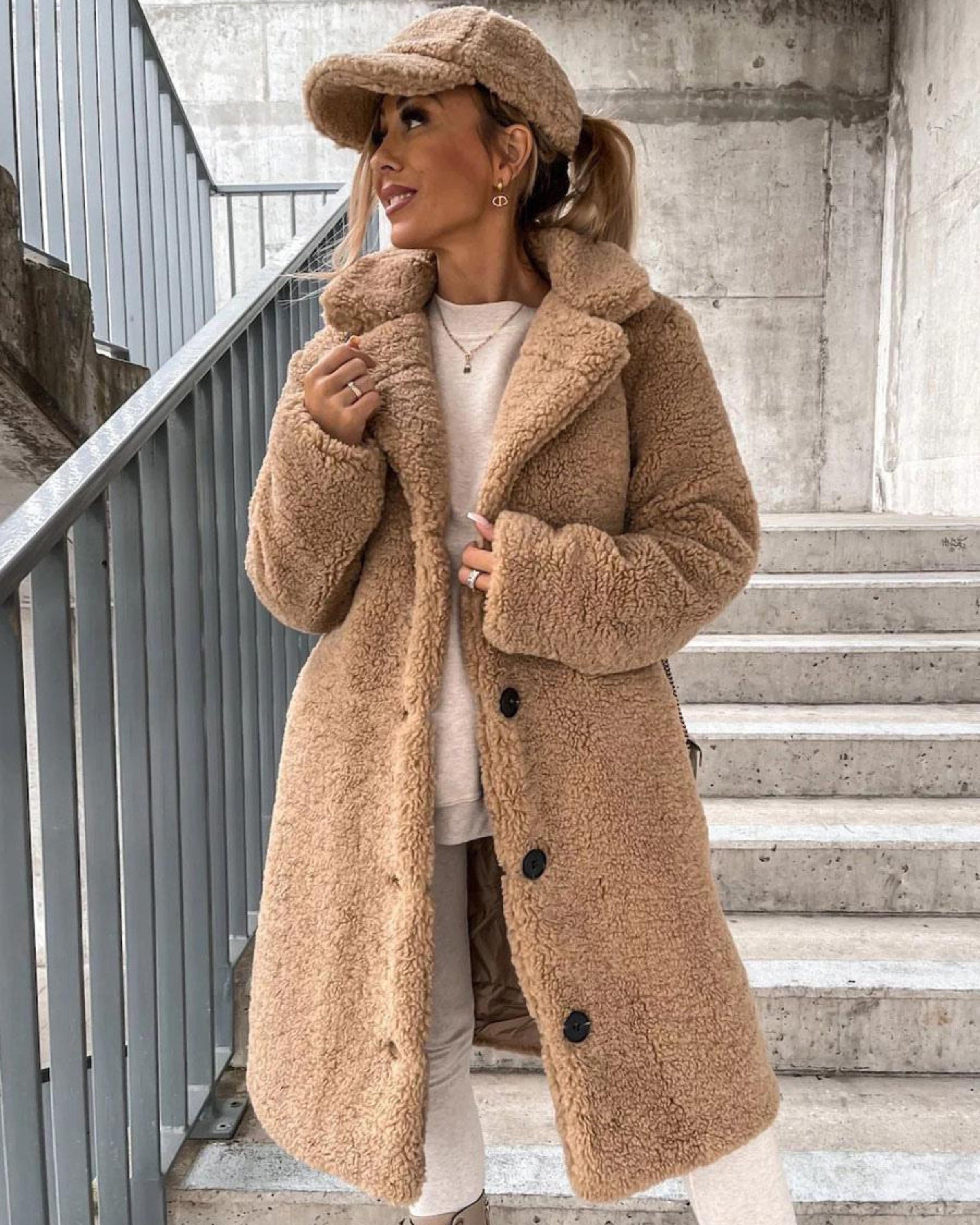AROA - SUPREME SOFT TEDDY COAT #VEV34751