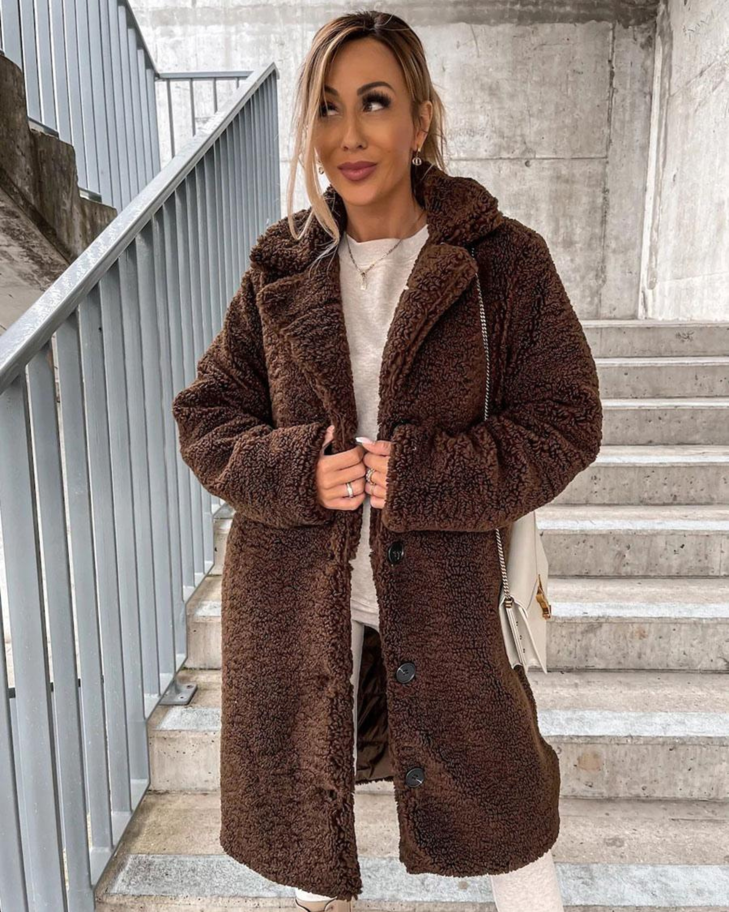 AROA - SUPREME SOFT TEDDY COAT #VEV34751