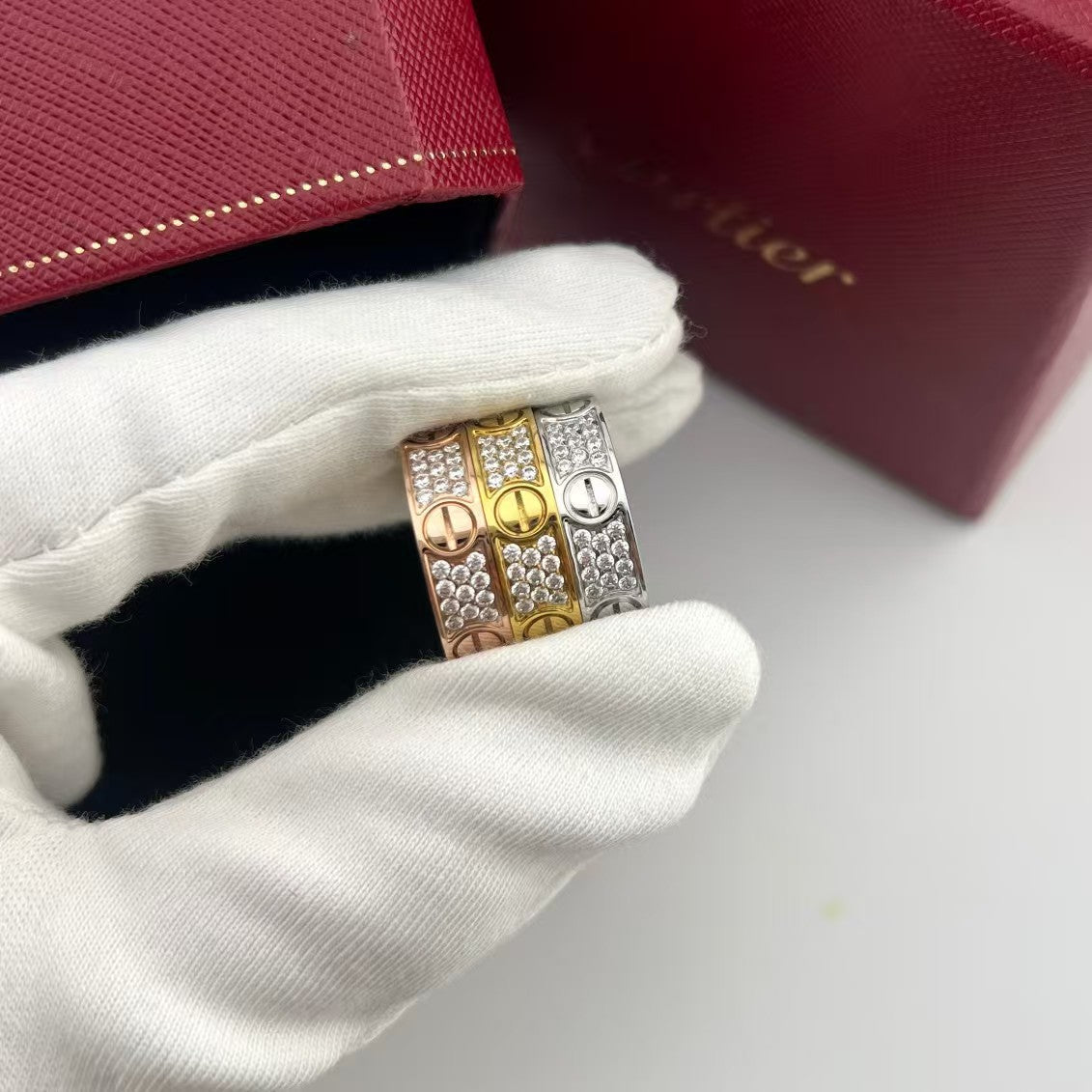 LOVE RING 3.6MM DIAMOND PAVED