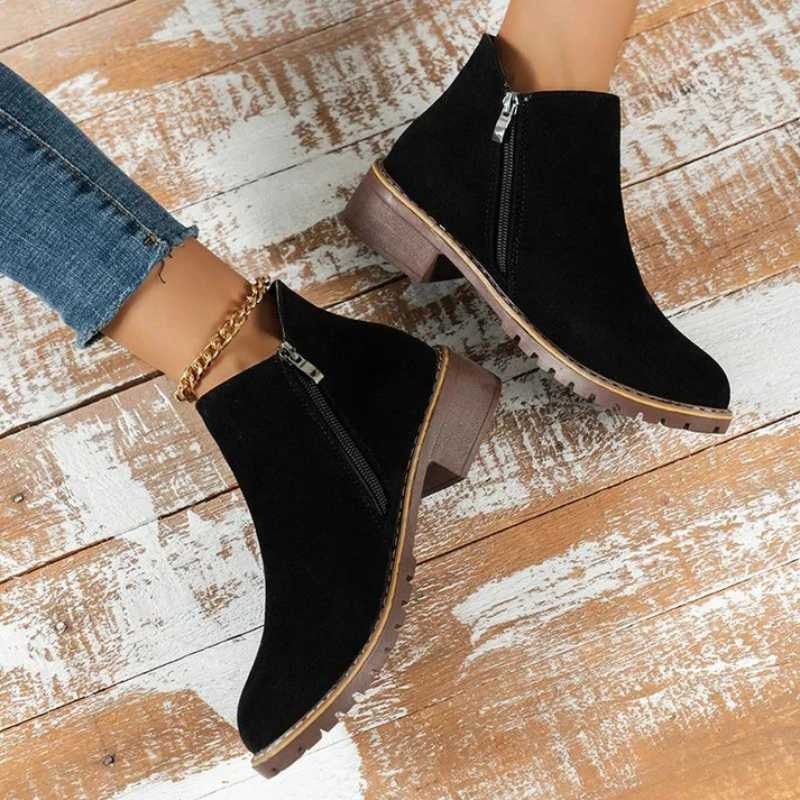 Vesta™ Wildleder-Stiefeletten #VEV33564