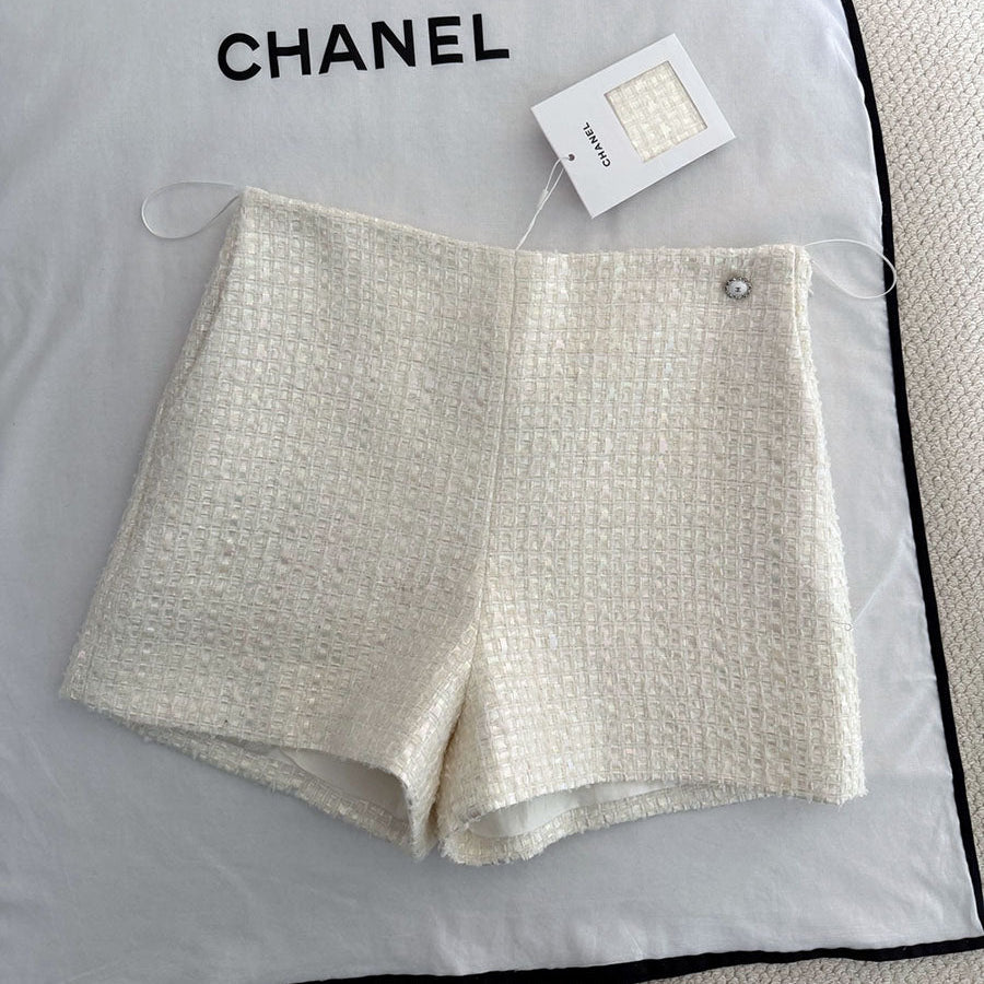 Chanel 2026 Short White Tweed