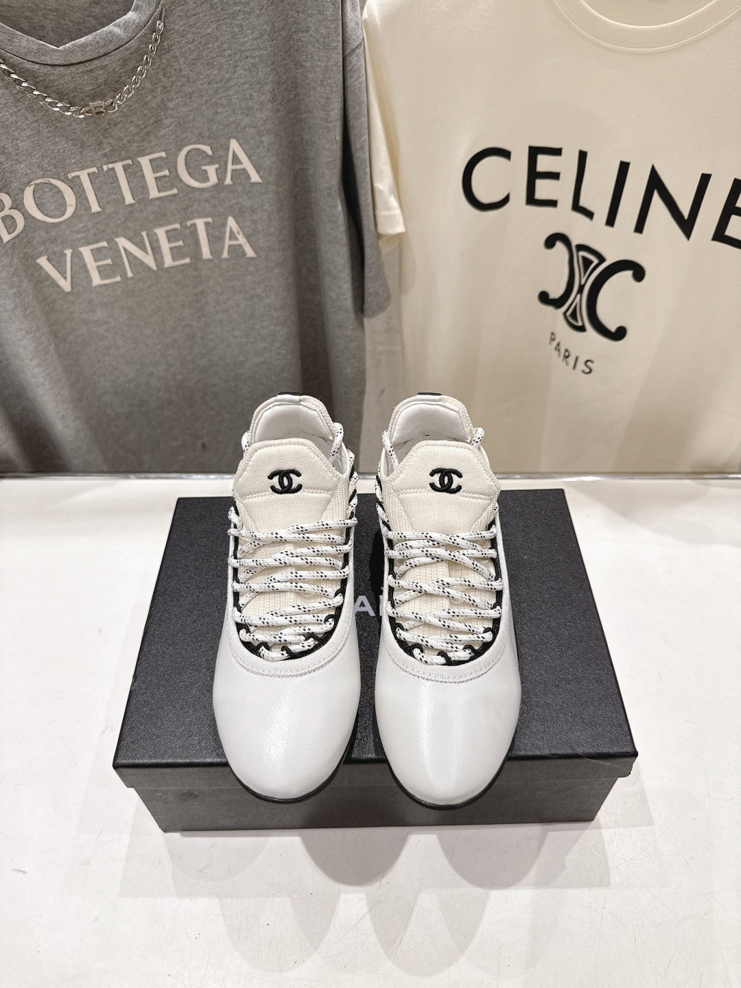 Channel 2026 Sneaker Calfskin And Suede 896469