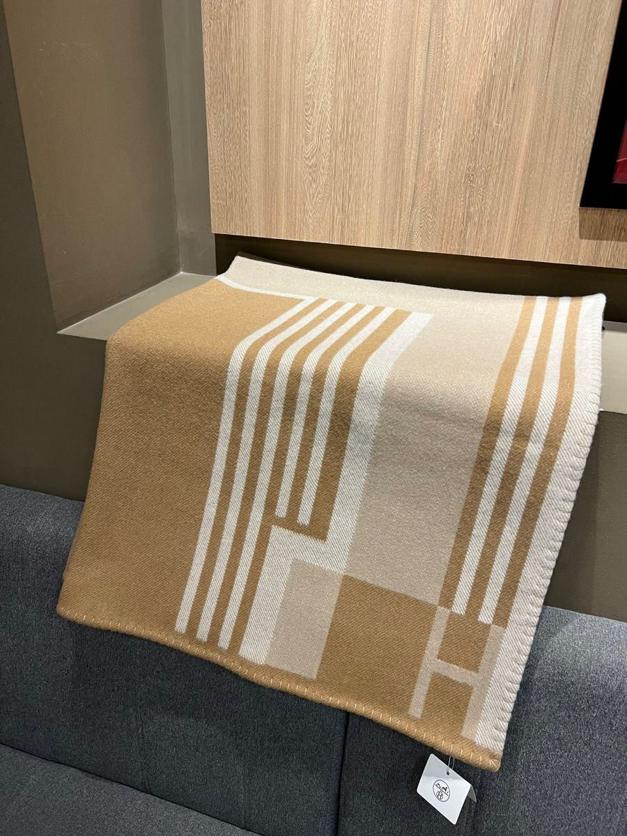 HM Ithaque Blanket Beige Wool Cashmere