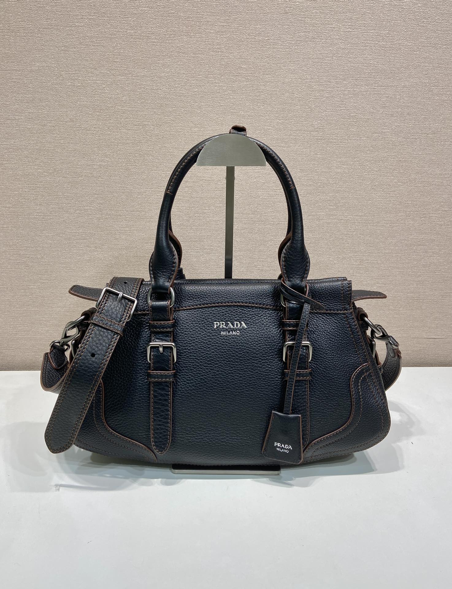 Prada 2026 Tote Bag 35cm Grained Leather 282678