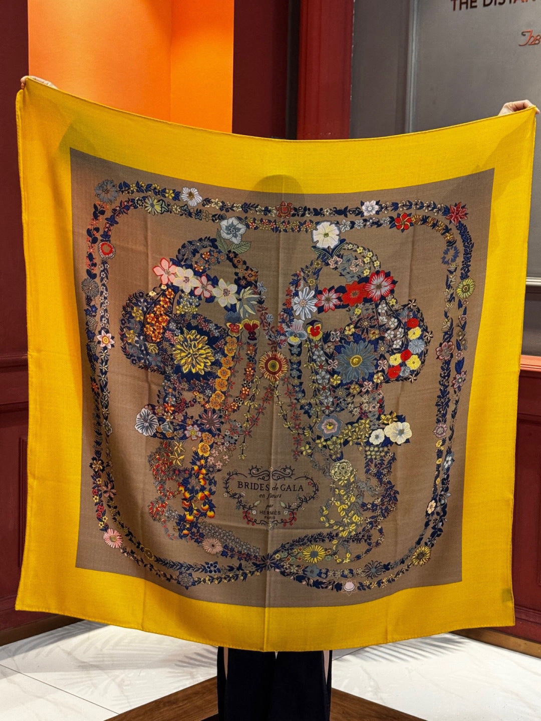 HM 25s Velvet Square Scarf 140cm Yellow Brown Cashmere 976217