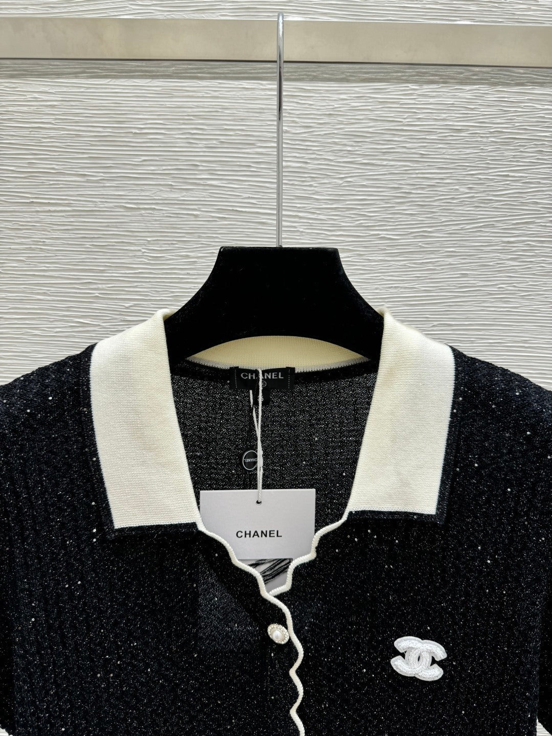 Chanel 2026 Lapel Sequin Knit Short-Sleeve Black Cotton Polyamide 397736