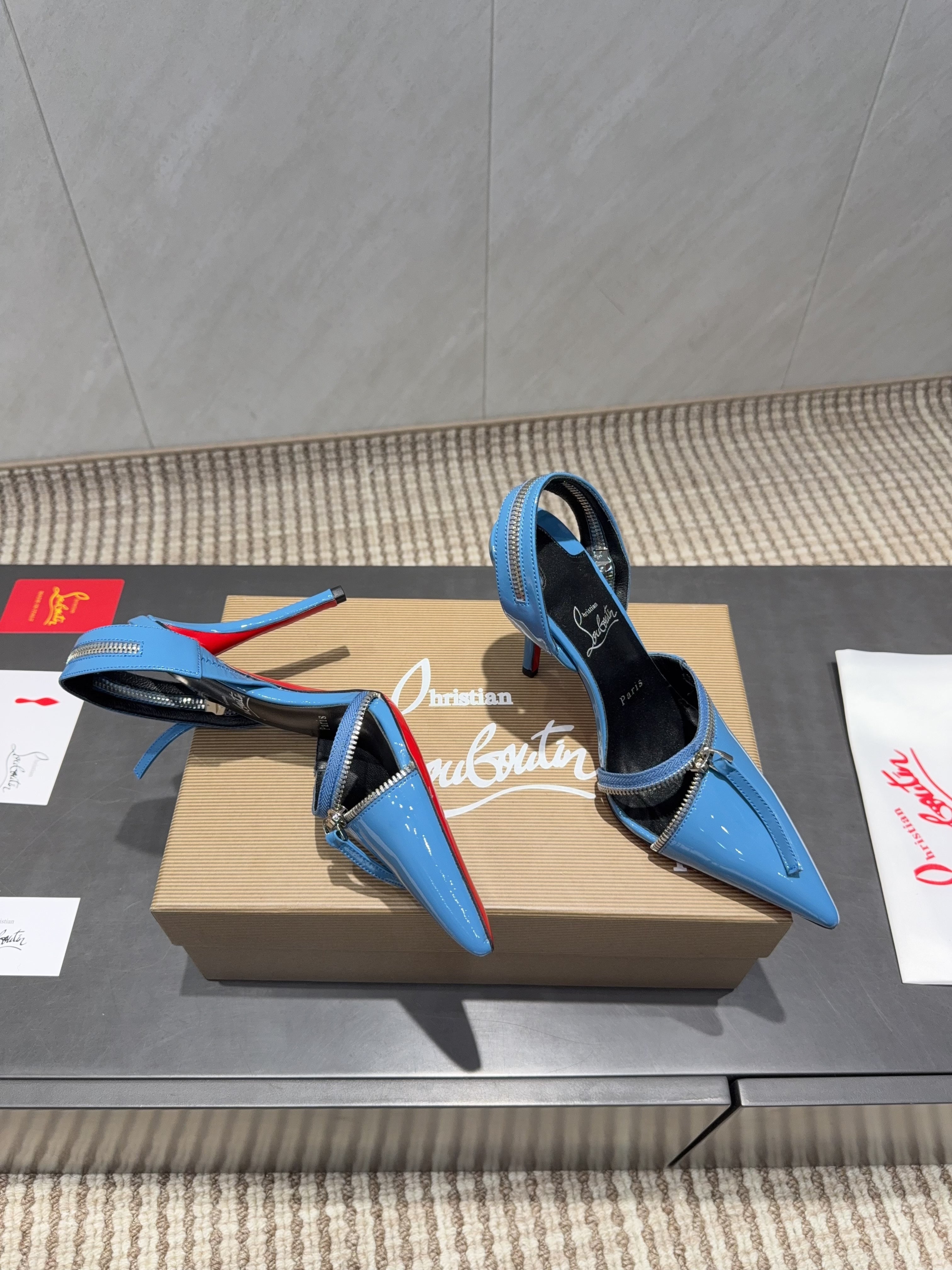 CL 2026 Slingback With Zipper Details 100mm Blue Patent Leather 613791