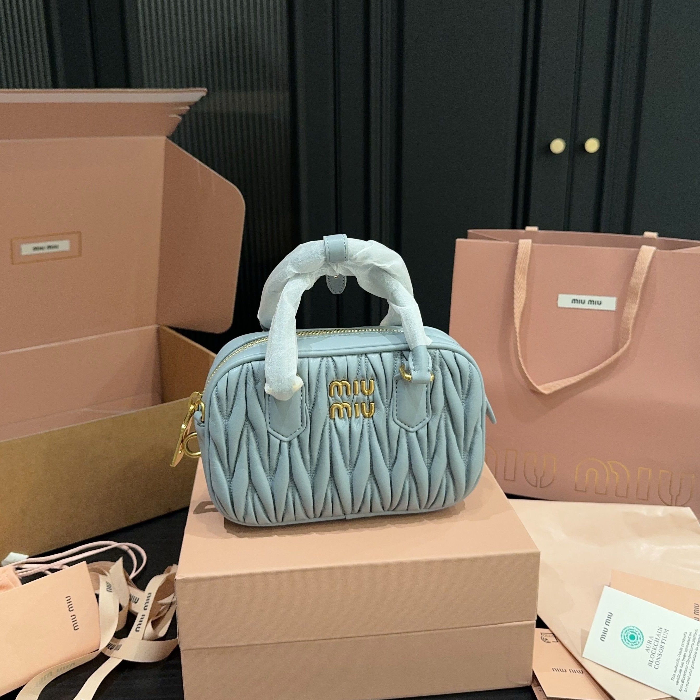 ARCADIE MATELASSÃ‰ BAG 20 IN GREY LAMBSKIN GOLD HARDWARE