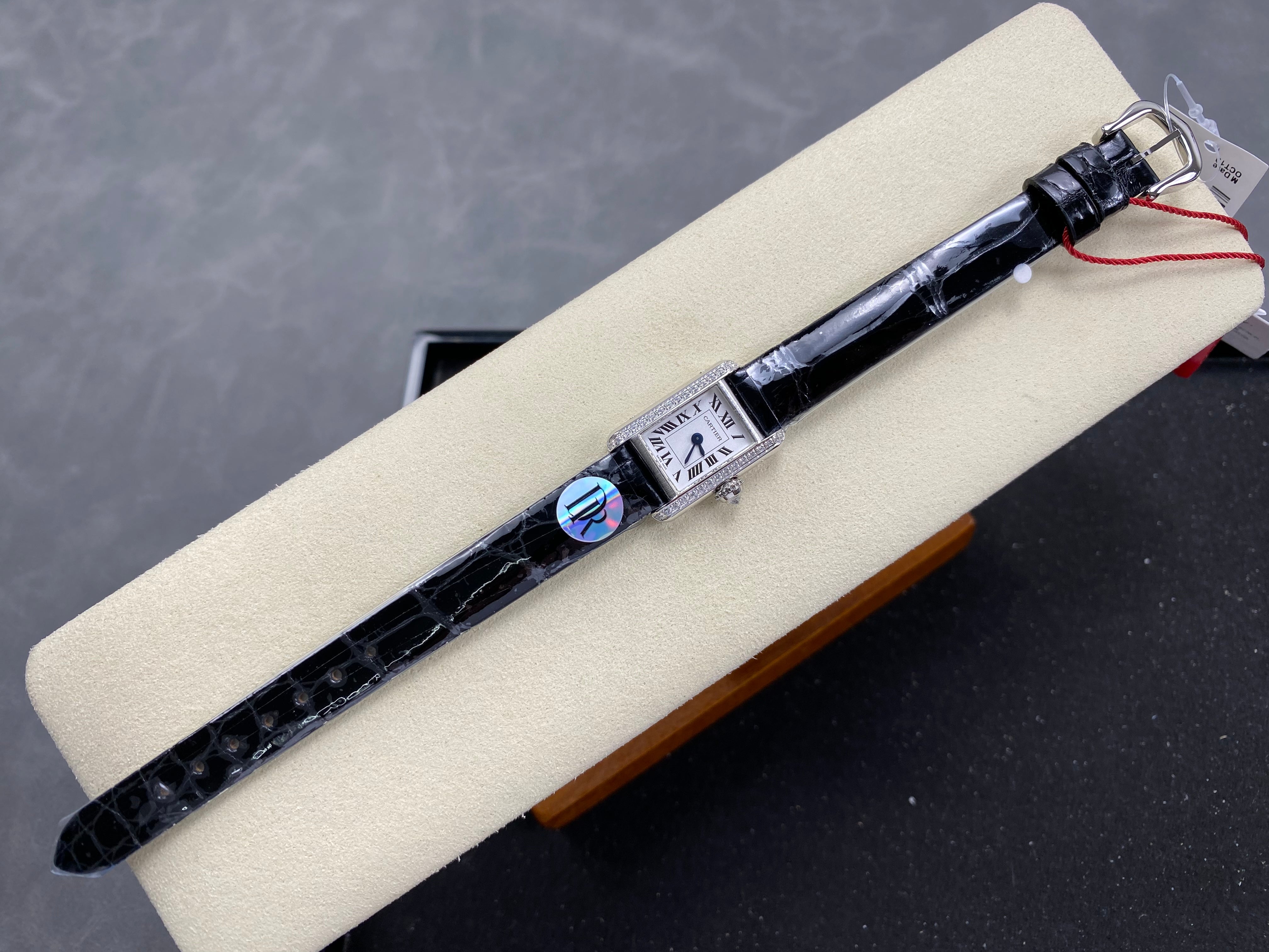 Cartier Tank 24mm White Dial Sliver Case Diamond Bezel Crocodile Leather