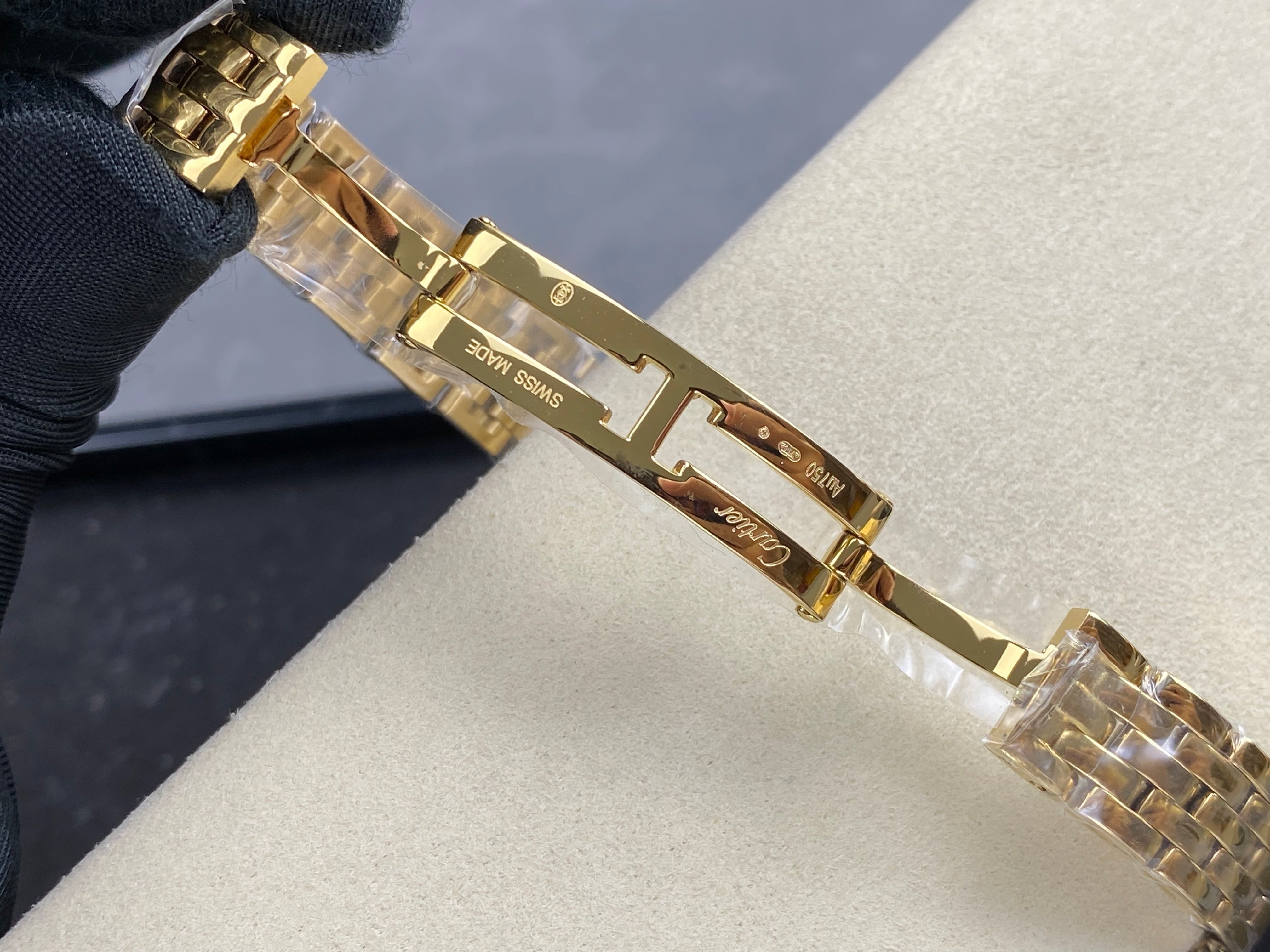 Cartier Panthère  37mm White Diamond Dial Gold Diamond Bezel