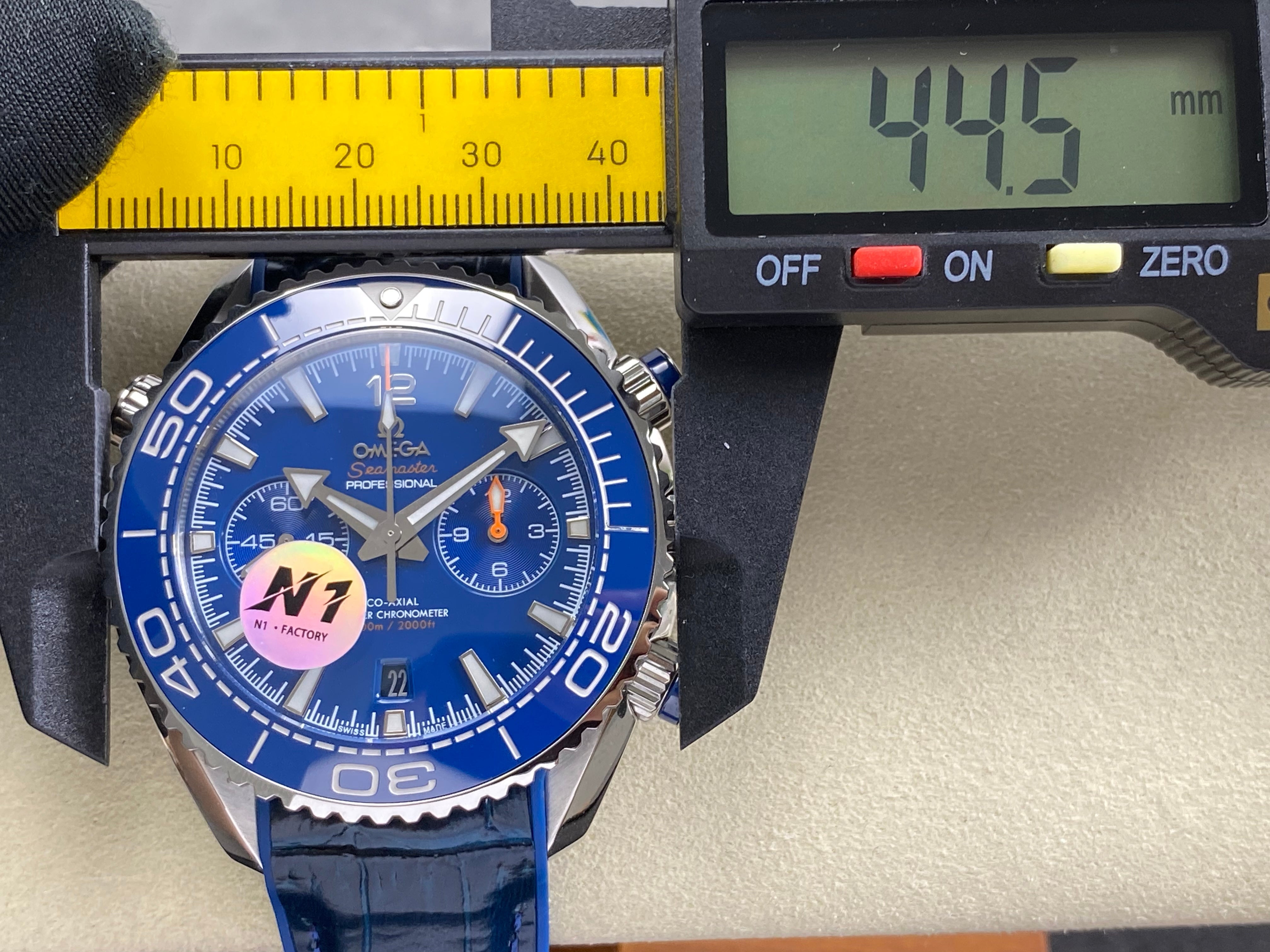 Omega Seamaster 46mm Blue Dial Sliver Case Blue Leather