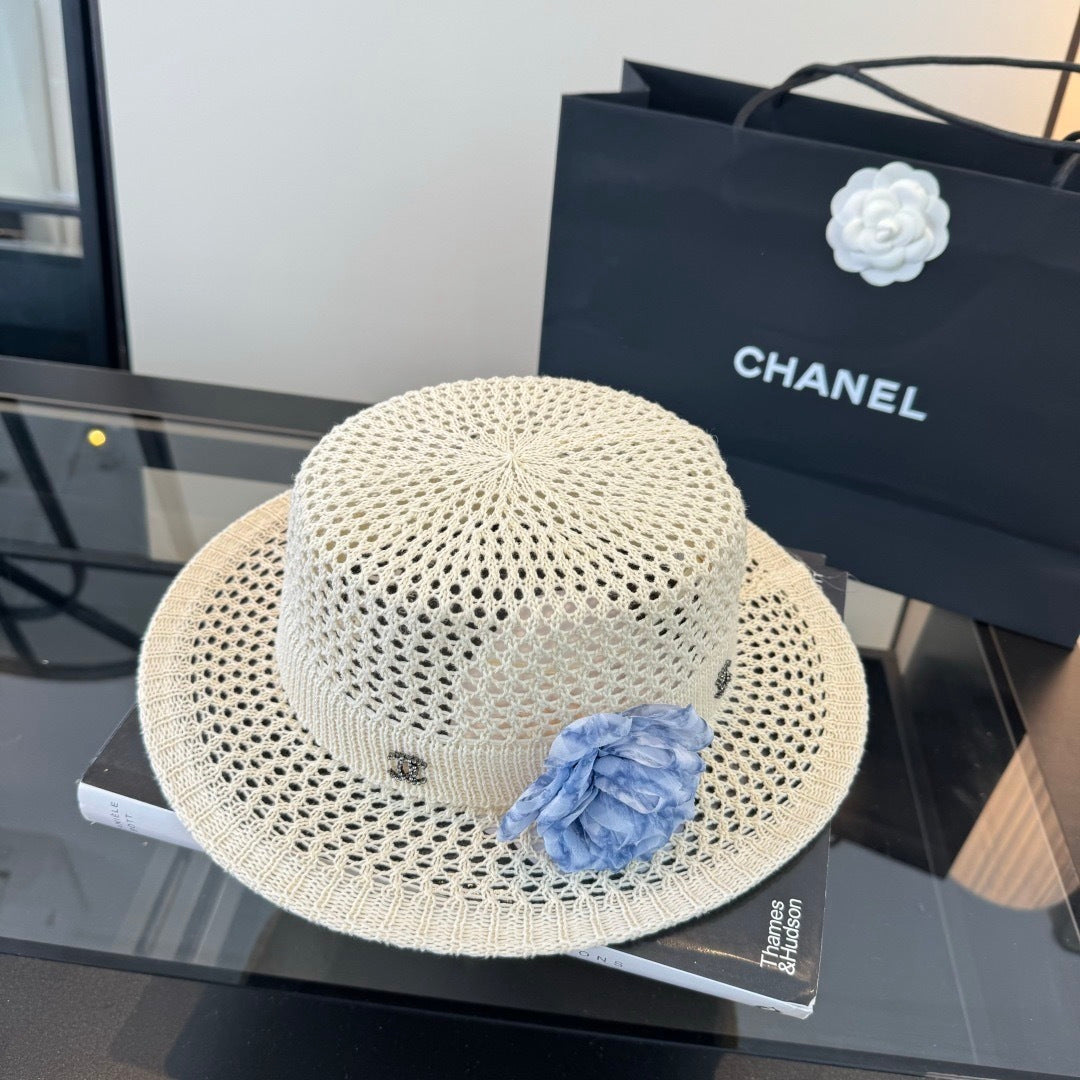 Chanel Knitted Hat With Flower 379509