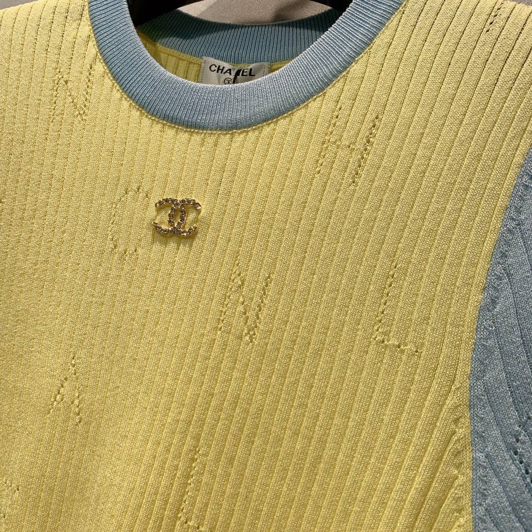 Chanel 2026 Yellow Knit Short-Sleeve T-Shirt 445138
