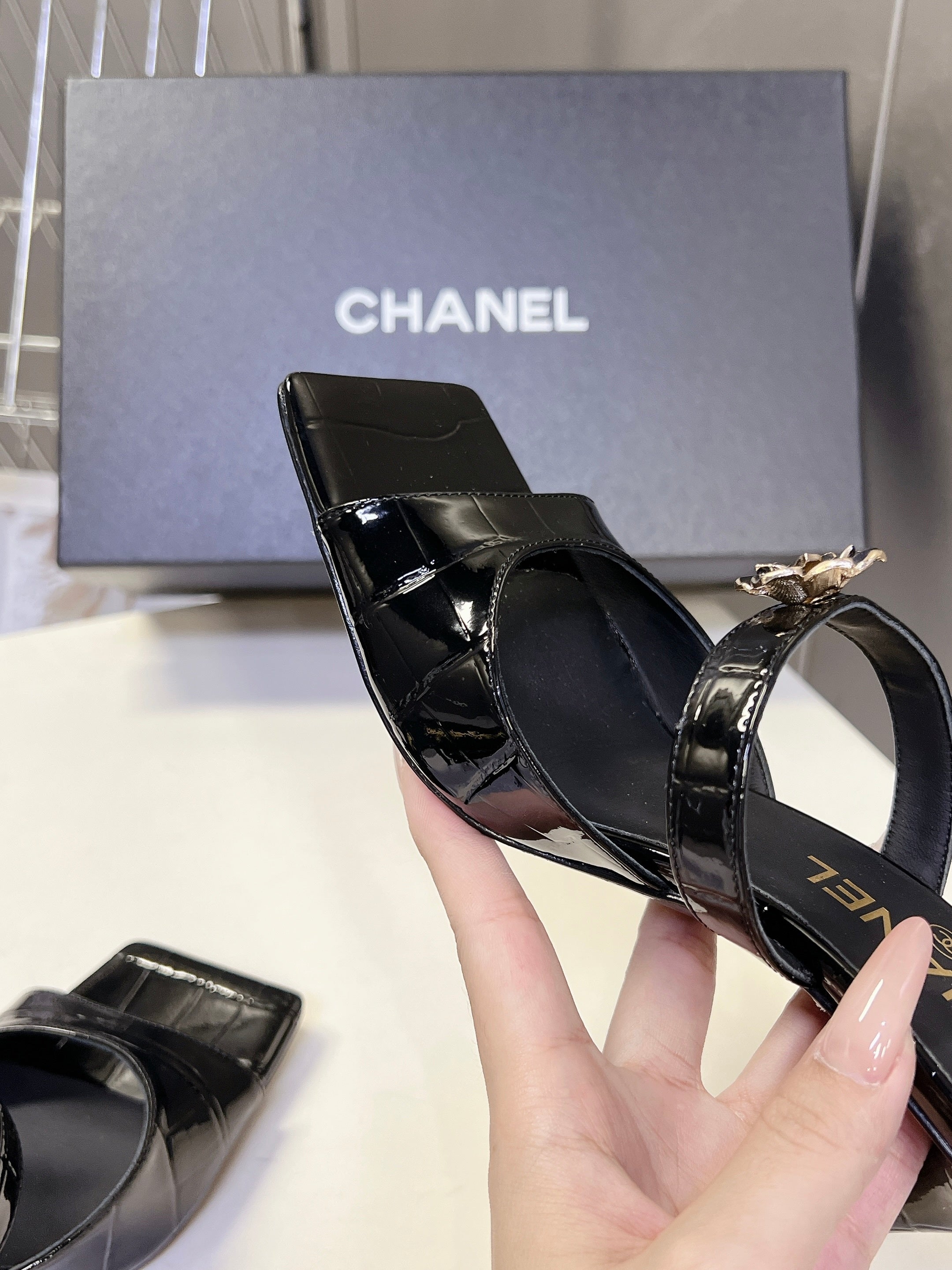 Channel 2026 Mule 70mm Embossing And Suede Calfskin 895349