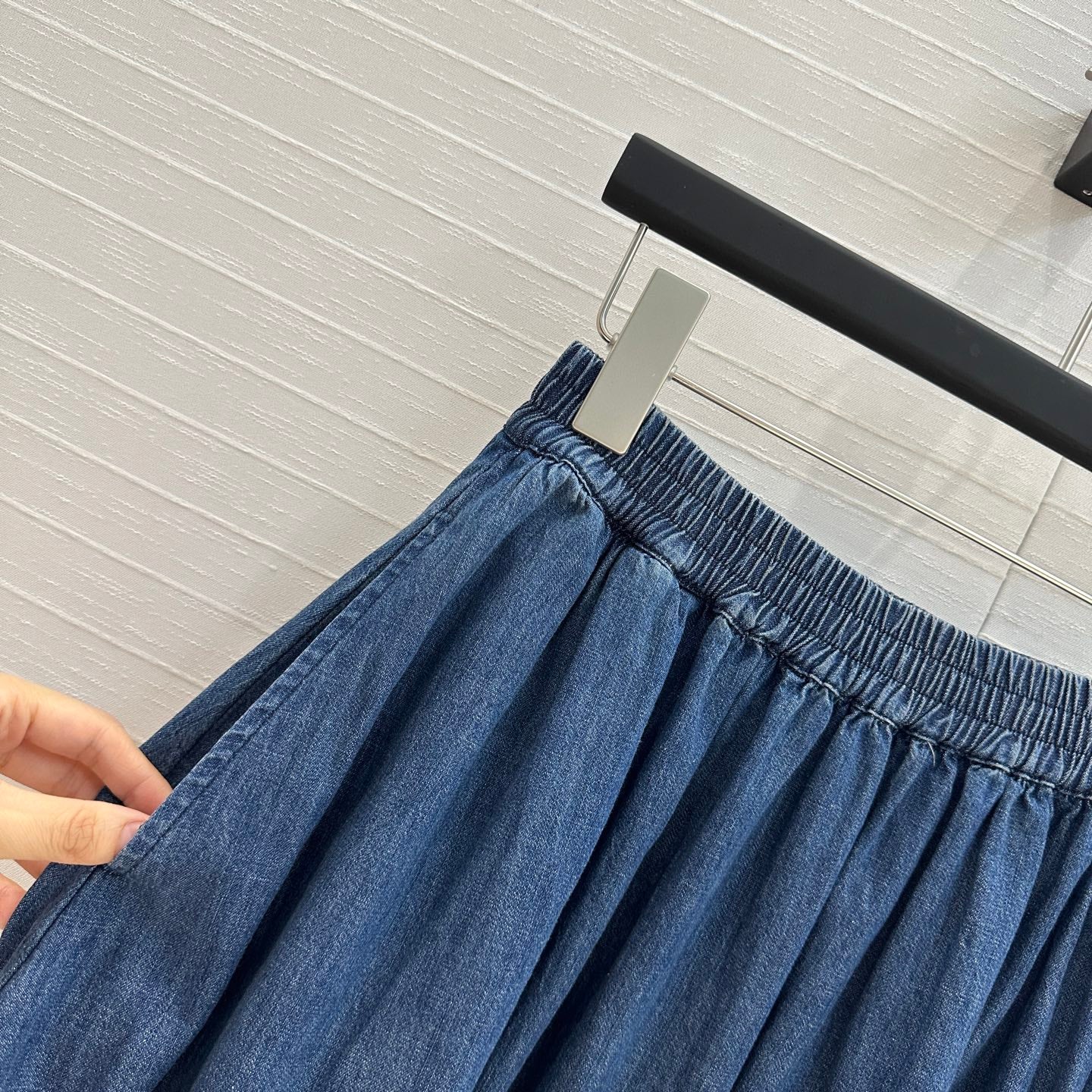 CD 25 Mid-length Skirt Blue Cotton