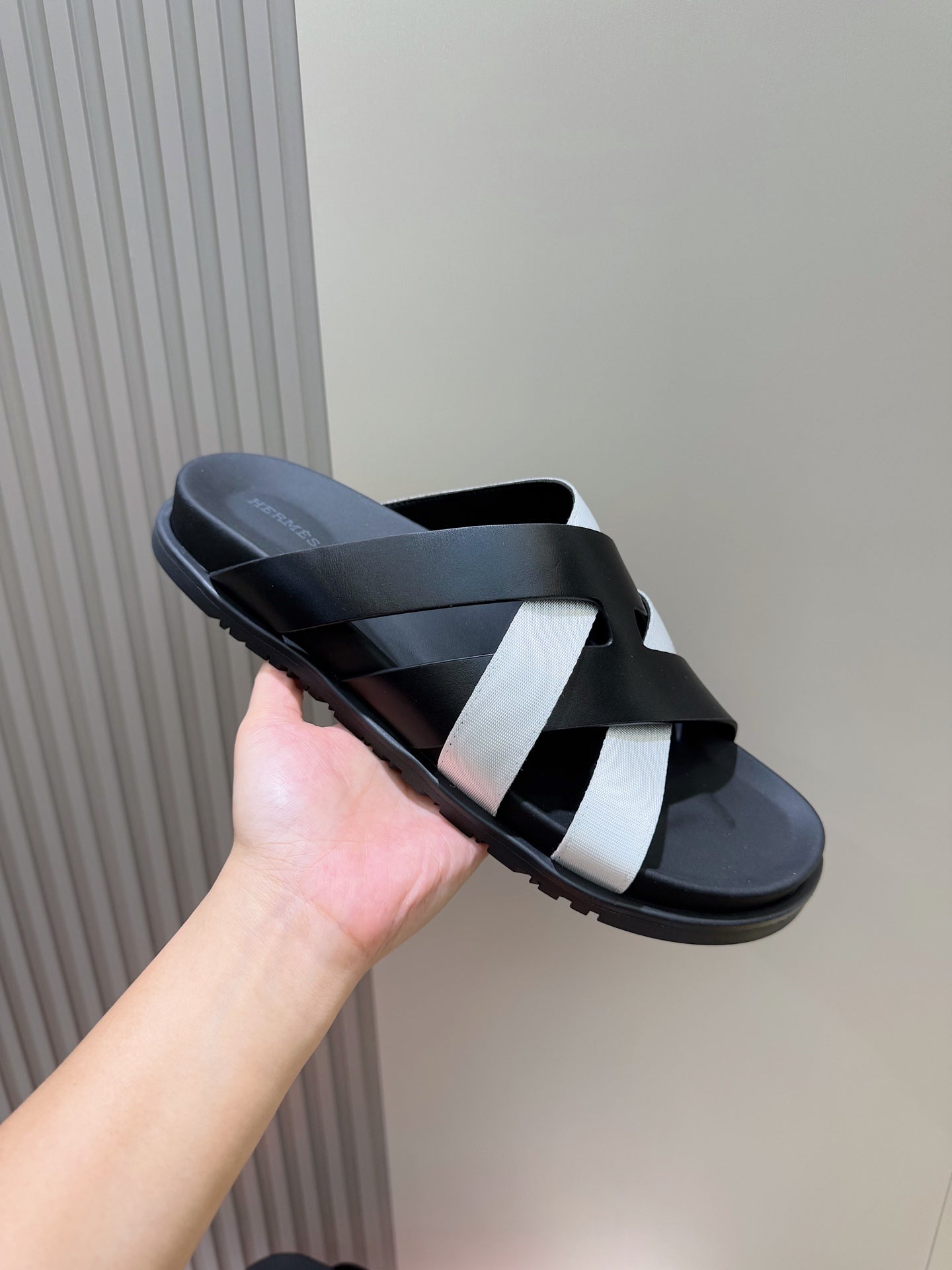 HM Men's Kazimir Slide Black Silver Calfskin 562771