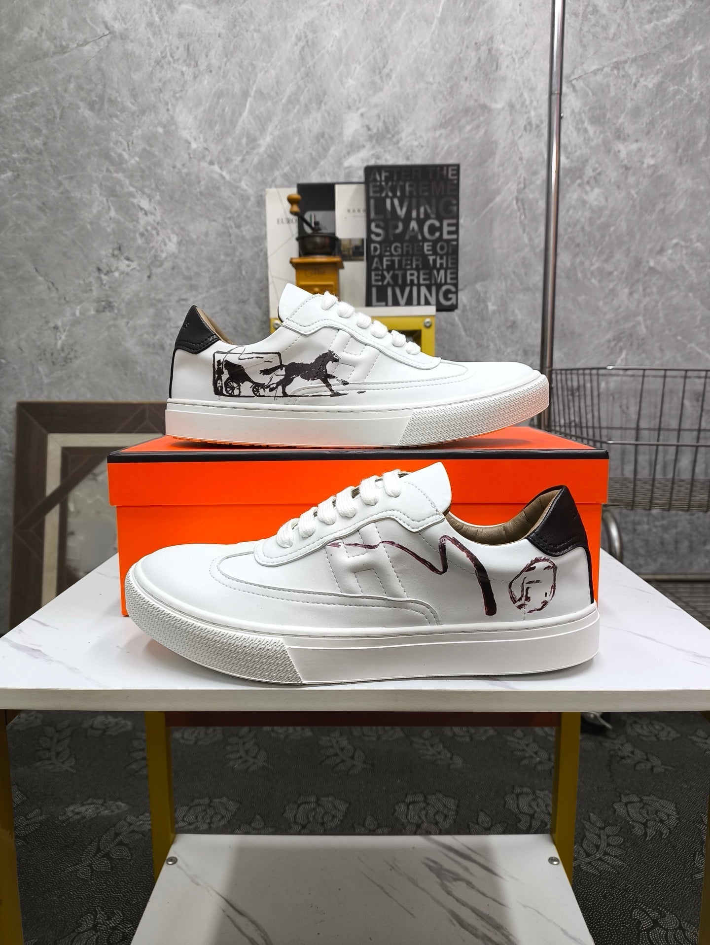 HM Men's Sneaker White Lambskin 543950