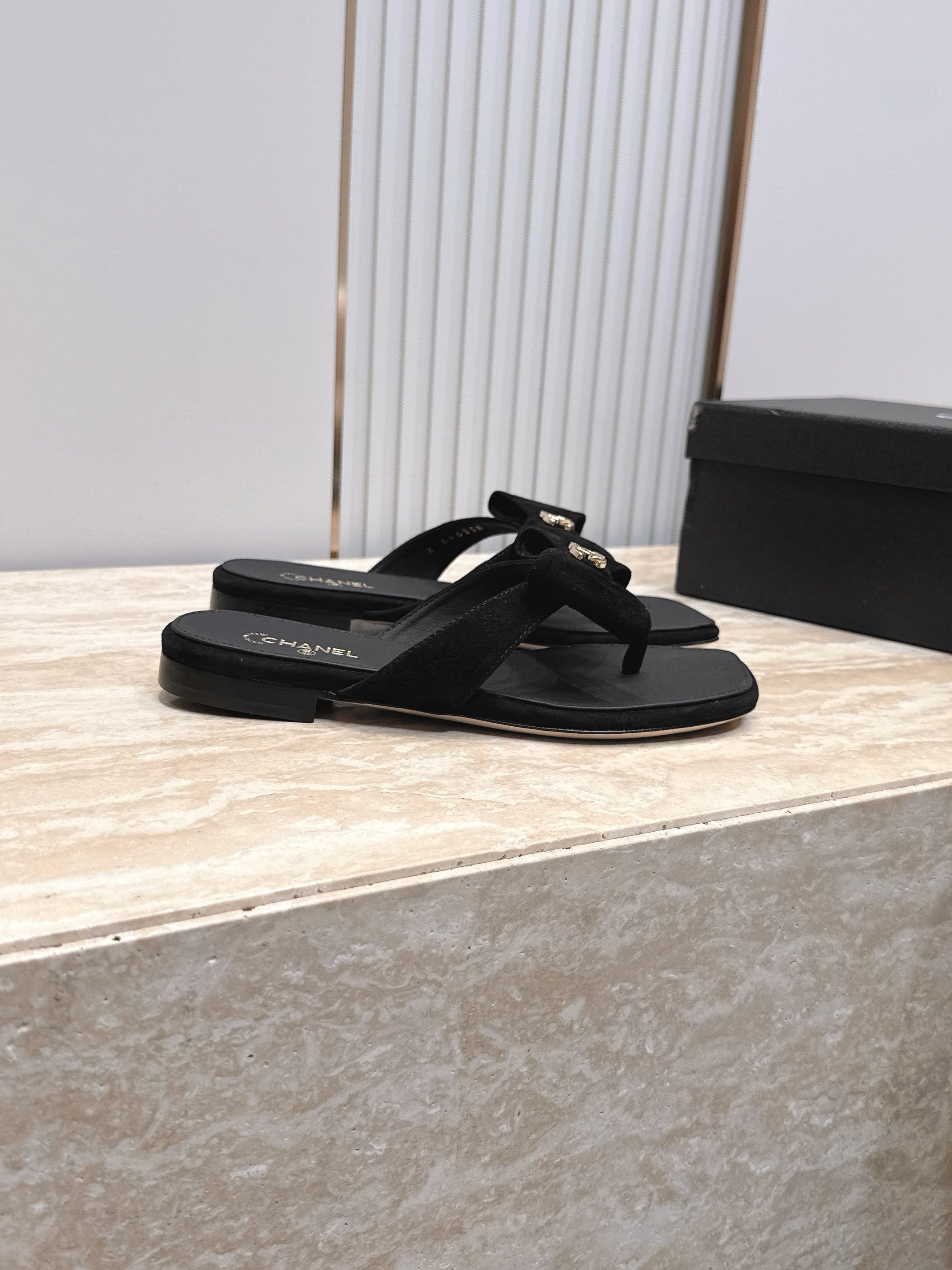 Channel 2026 Bow Thong Sandal 15mm Suede Calfskin 898999