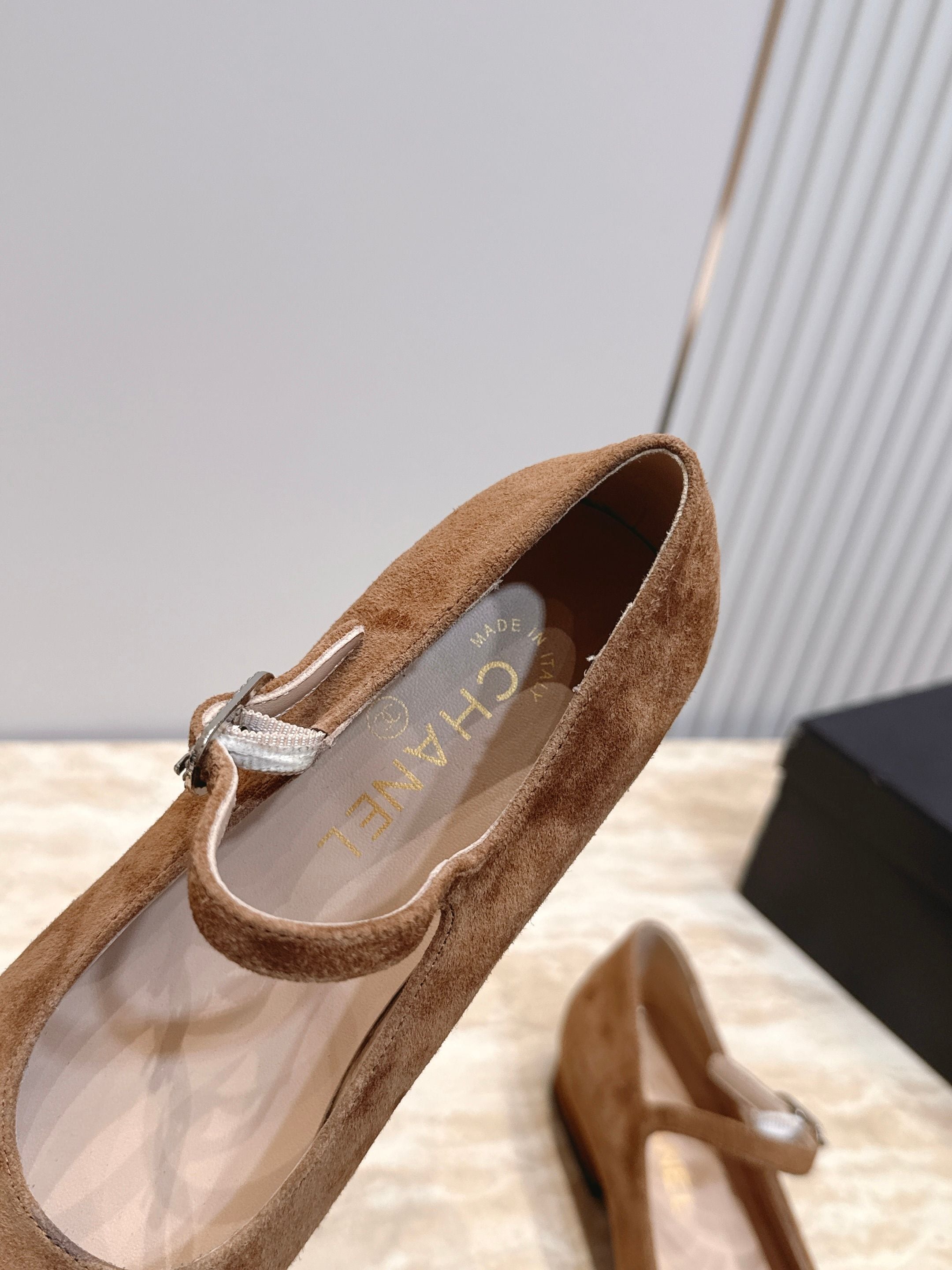 Channel 2026 Ballet Flat 25mm Suede Calfskin 899012