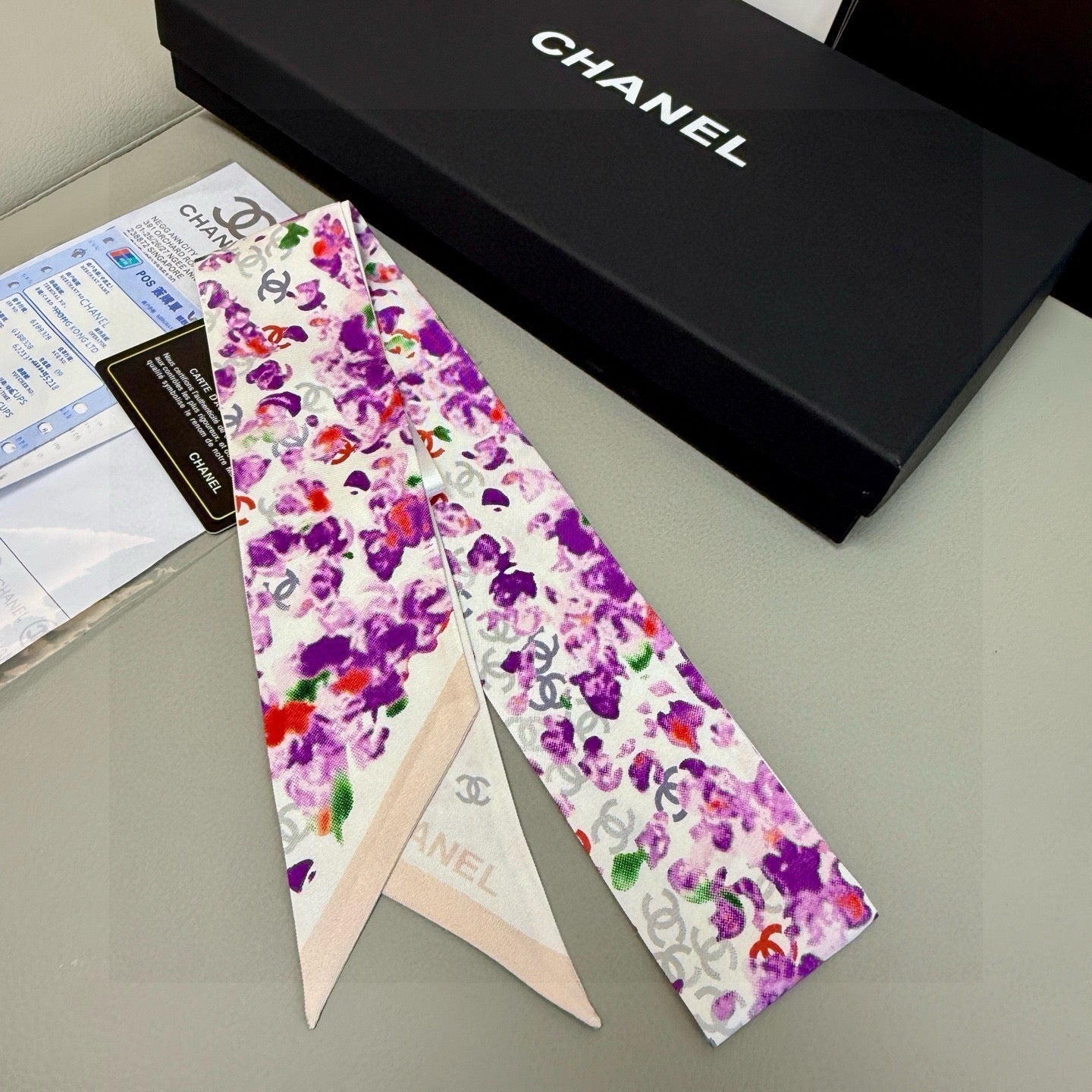 CC  Twilly Mini Star 120cm White Purple Mulberry Silk 943523