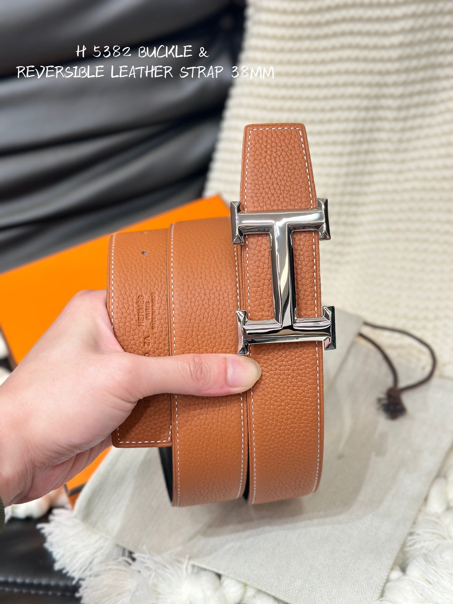 HM 5382 BELT SILVER BUCKLE & REVERSIBLE ORANGE LEATHER STRAP 38MM