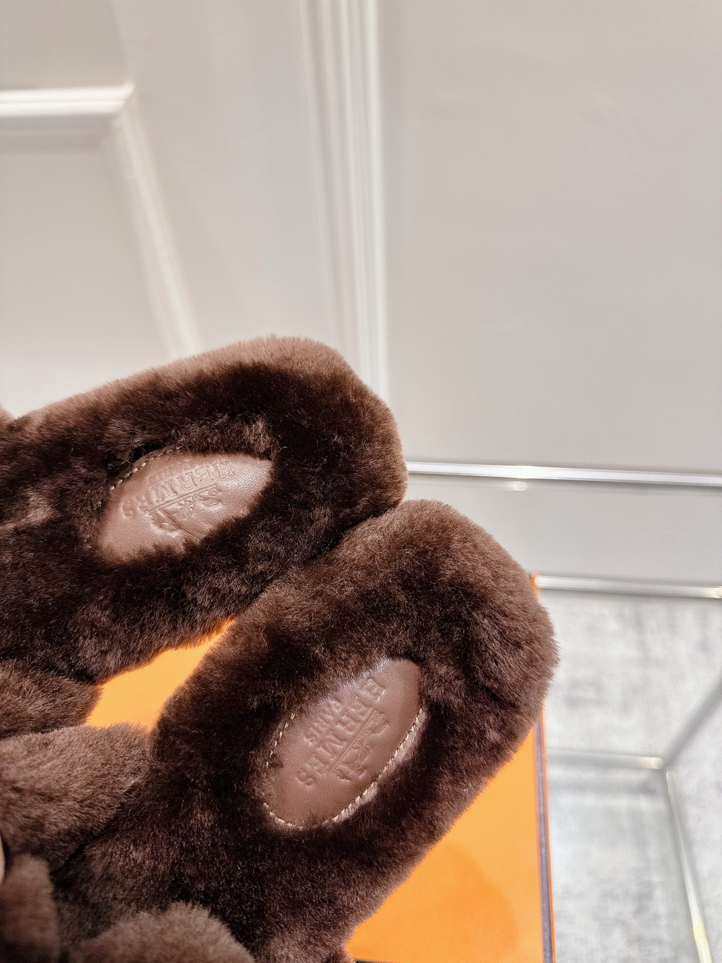 HM Oran slippers sliver buckle dark brown wool