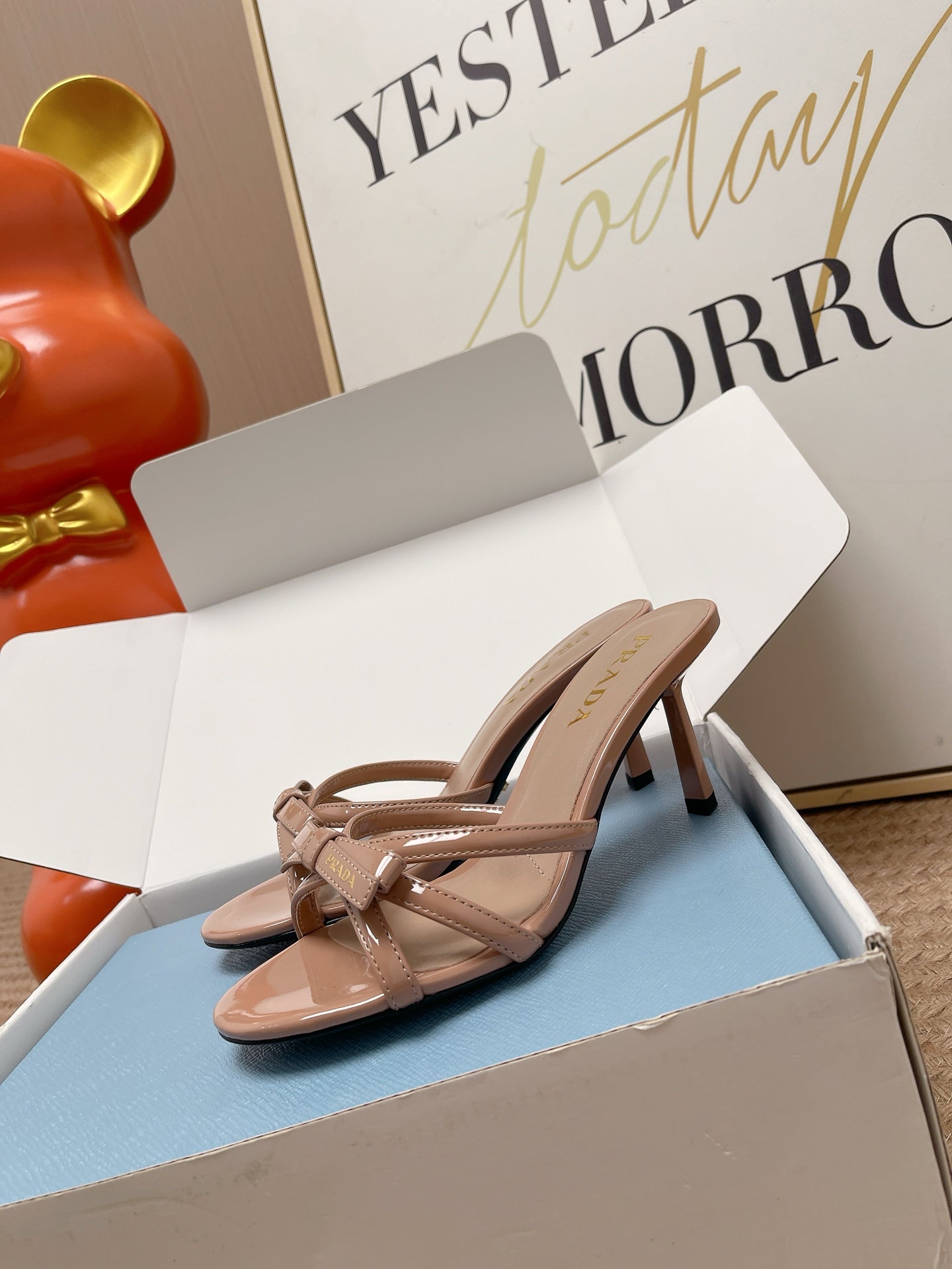 Prada 2026 Sandal 50mm Glossy Leather 854427