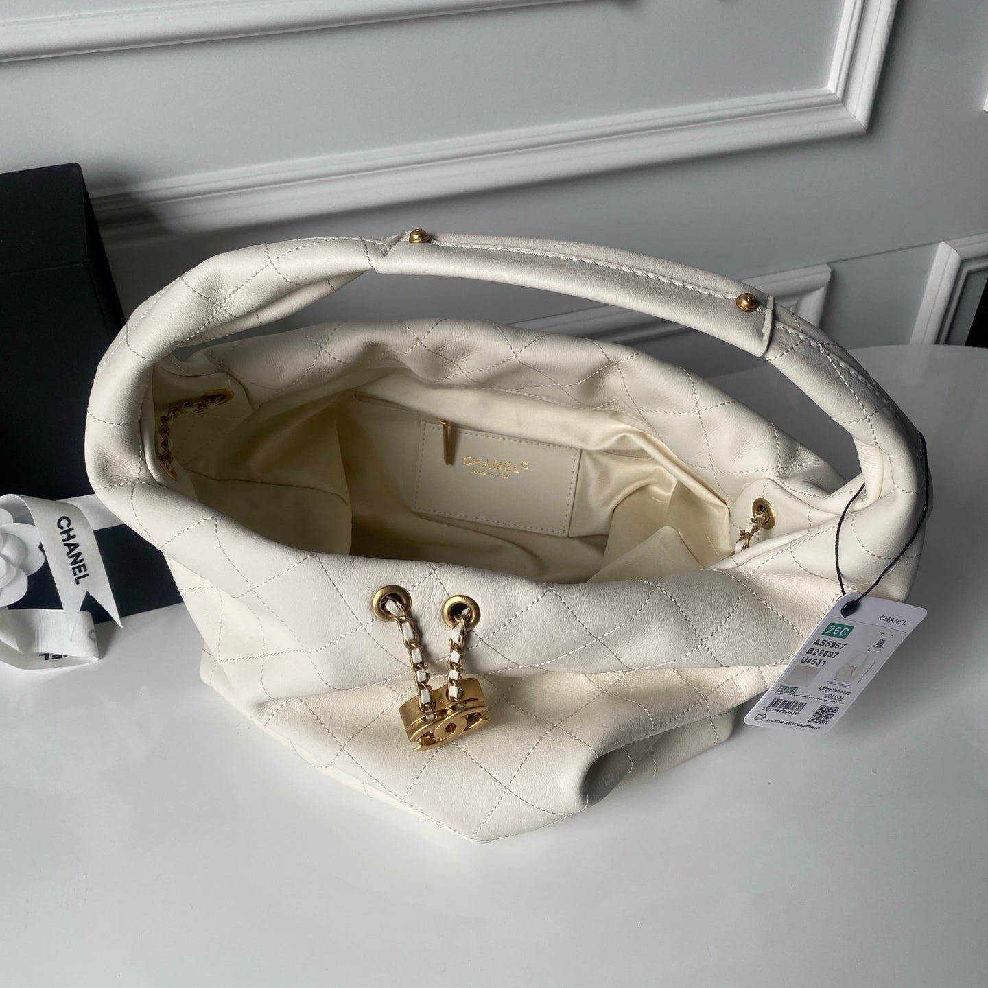 Chanel 2025 Bag 45cm White Calfskin 318232