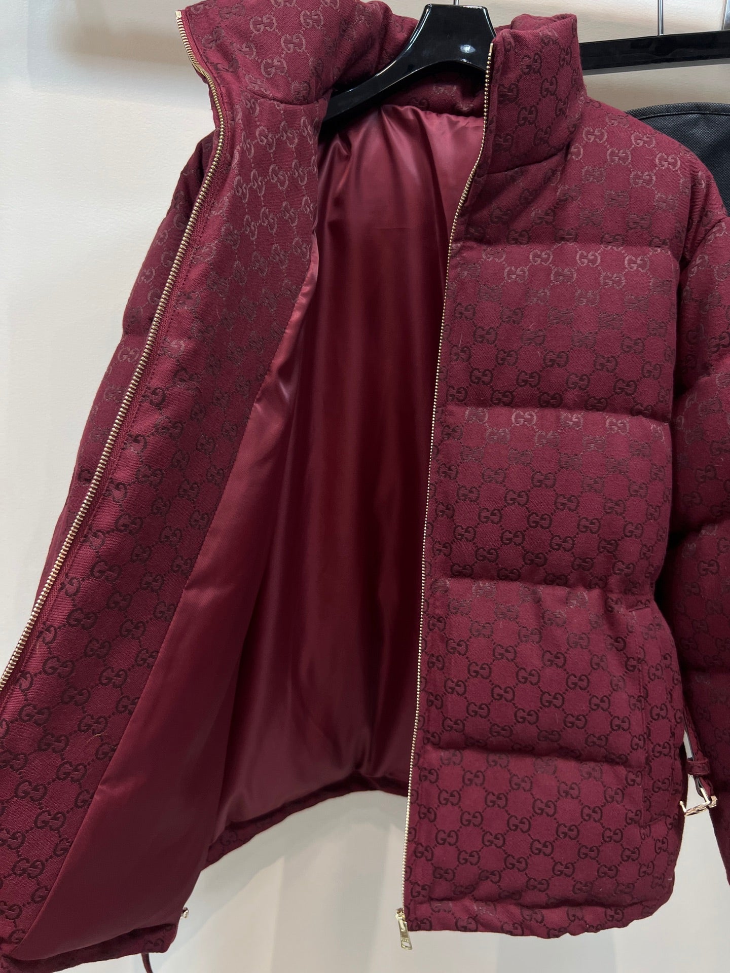 Gucci 2026 Puffer Jacket Red Down Cotton 309592