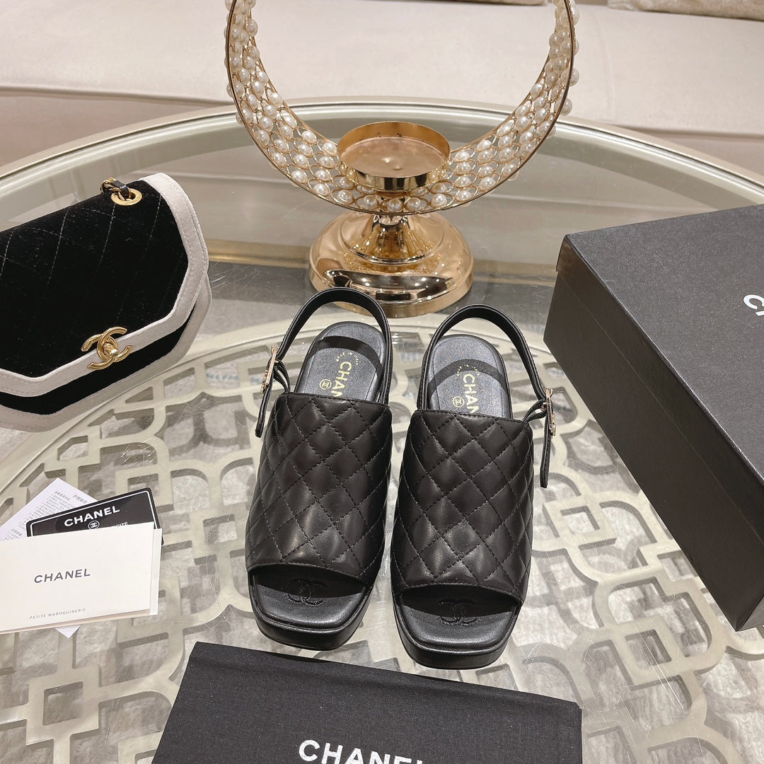 platform sandal 85 black quilted calfskin