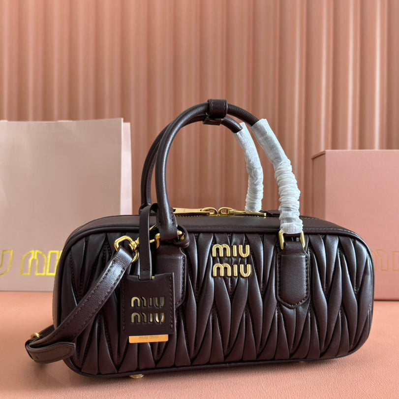 ARCADIE MATELASSÃ‰ BAG 27 IN CONGO BROWN CALFSKIN GOLD HARDWARE