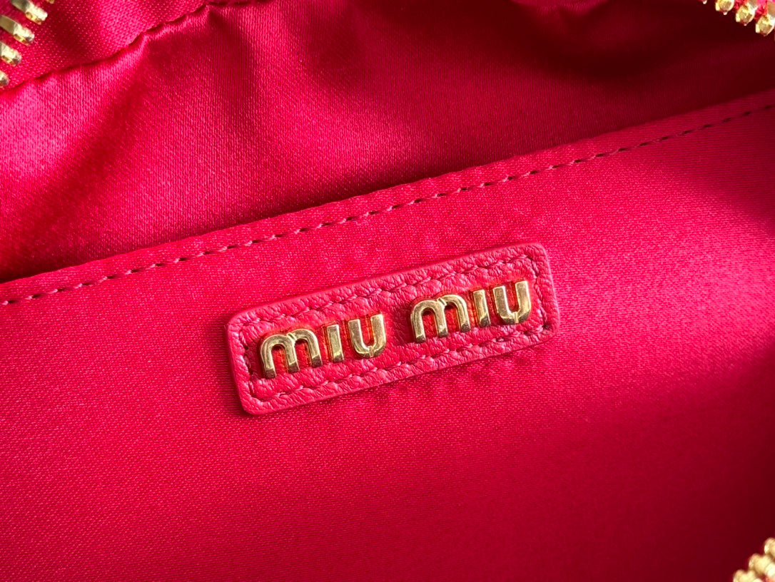 ARCADIE MATELASSÃ‰ BAG 19 IN CERISE RED CALFSKIN GOLD HARDWARE