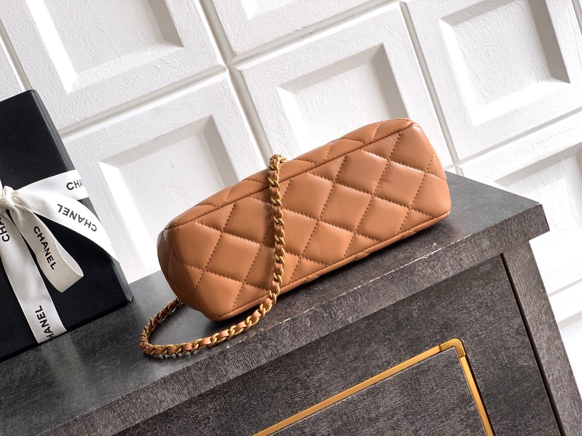 Chanel 2026 Pearl Clutch Brown Gold Lambskin 321879