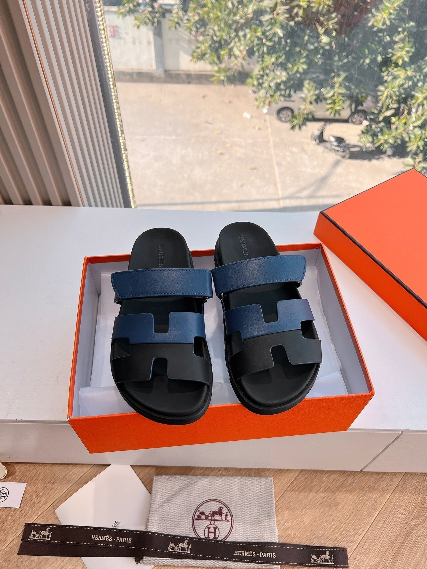HM Chypre Sandal Navy Blue mix Black Calfskin 202817