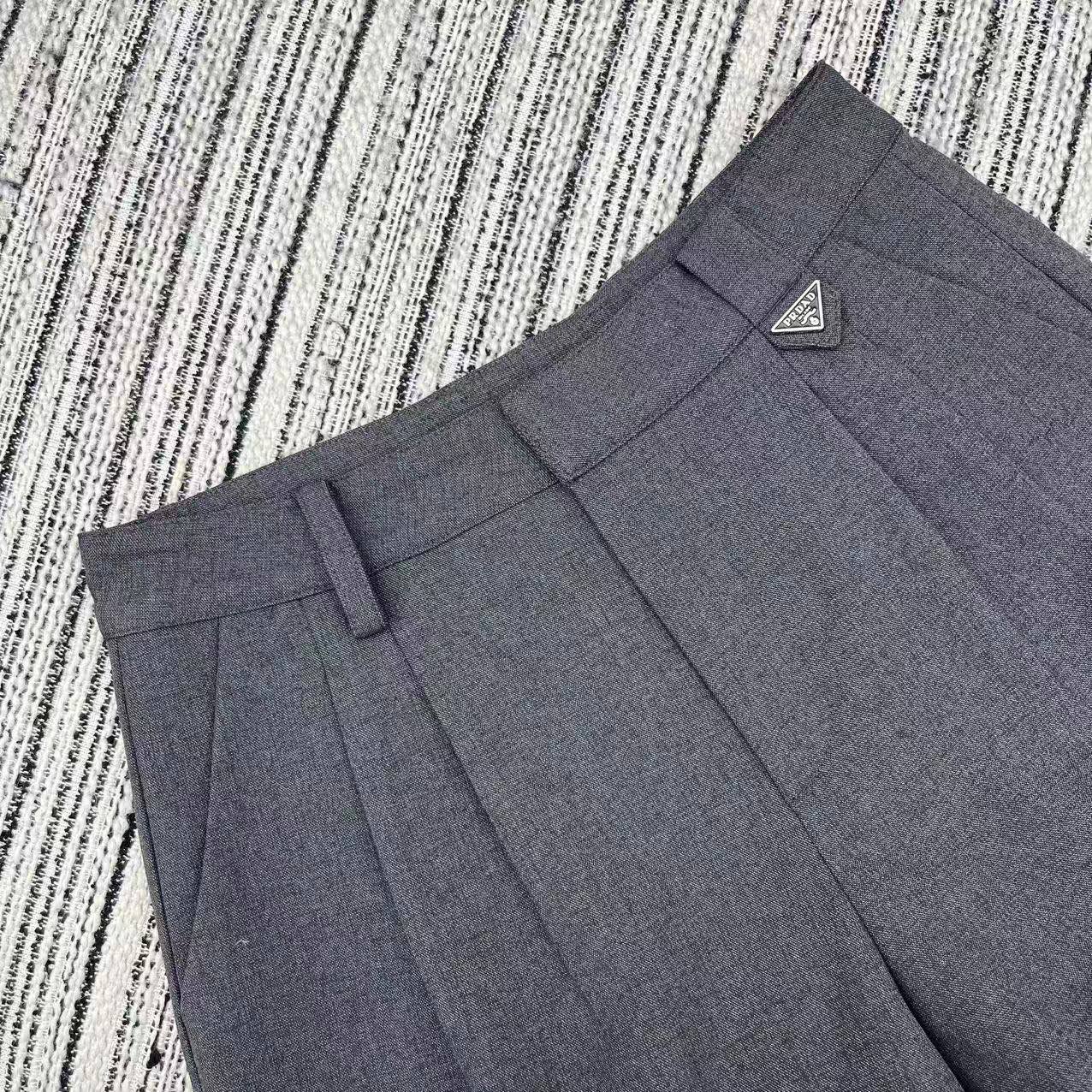 Prada 2026 Suit Short Gray Cotton 355431
