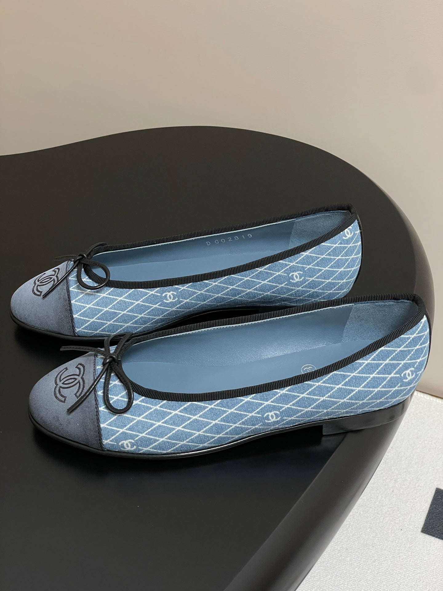 CC 25P Light Blue Black Quilted Denim