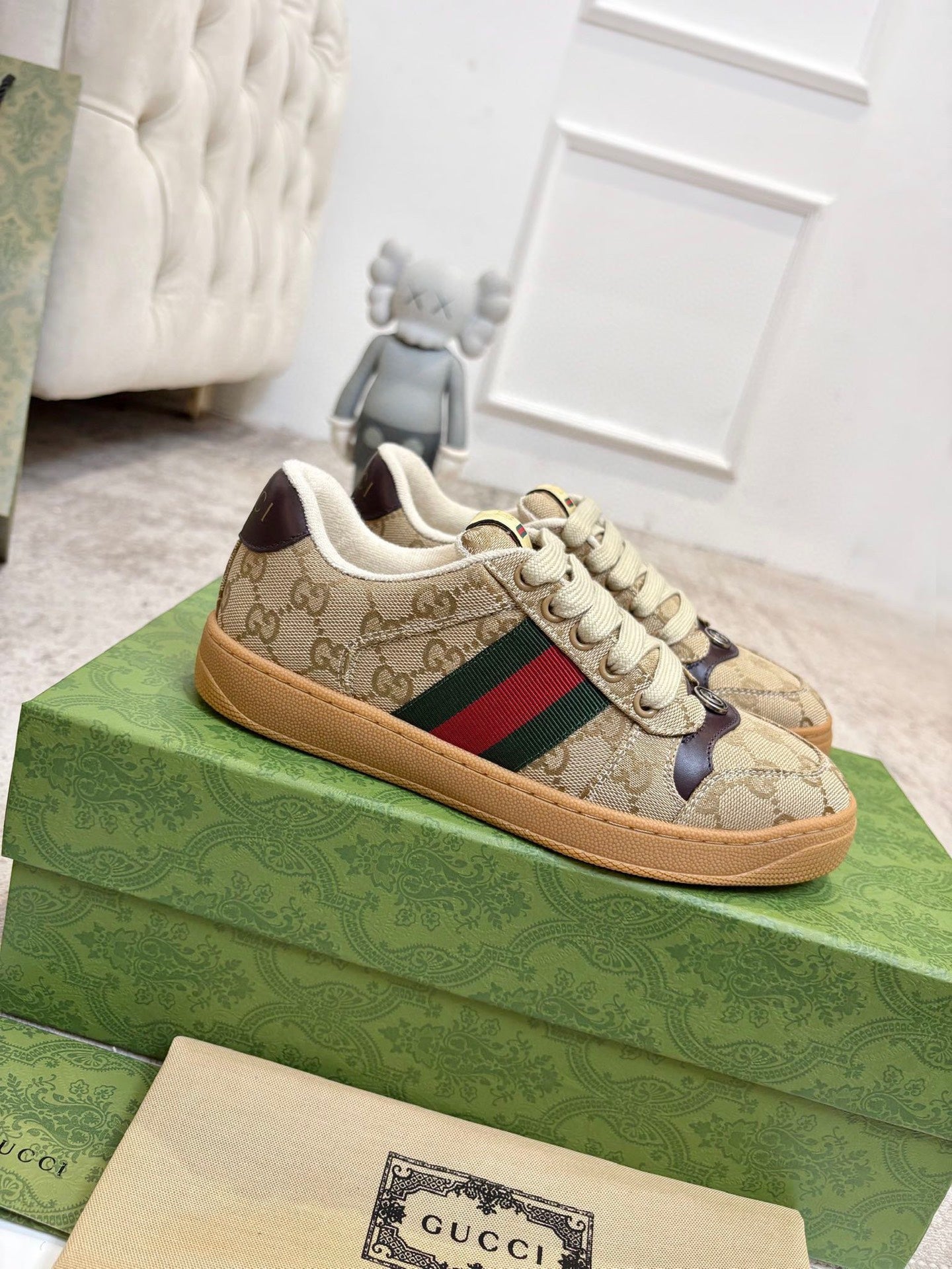 GG 26ss Screener Sneaker Beige Brown Canvas Cowhide 697183