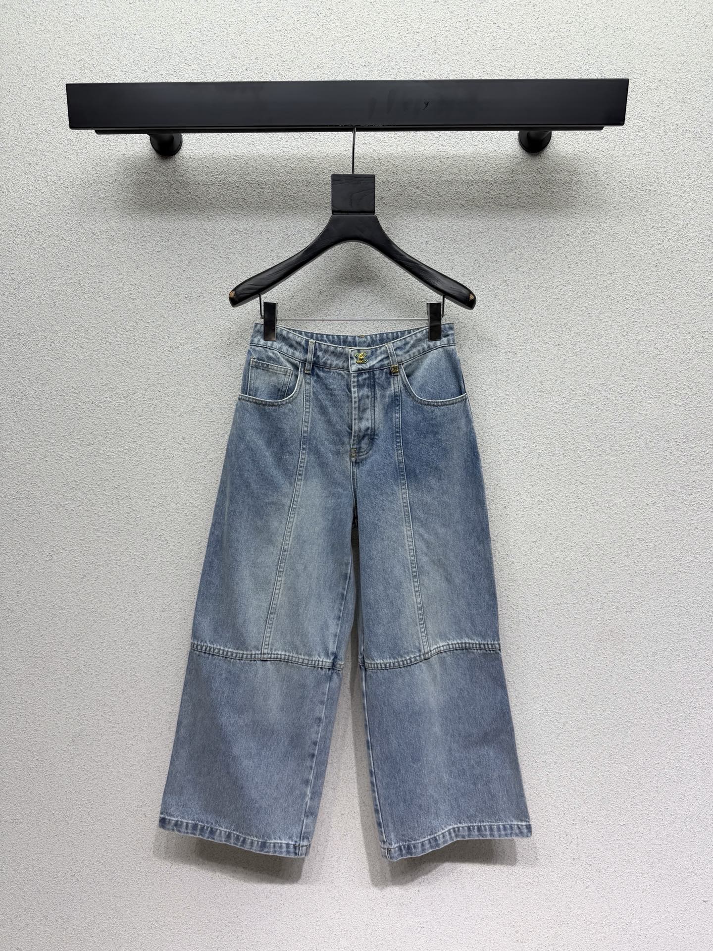 Chanel 2026 Wide-Leg Jeans Cotton 398343